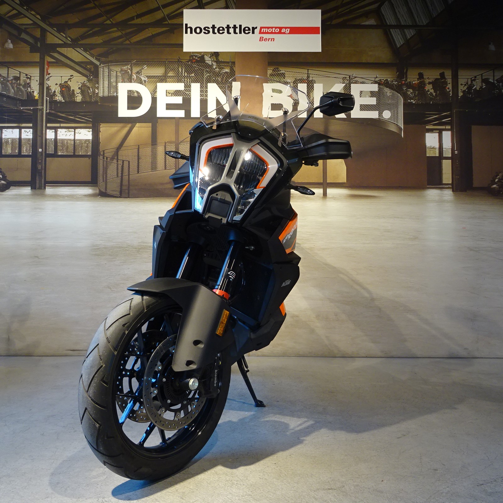 KTM 1290 Super Adventure S-showroom-element-3