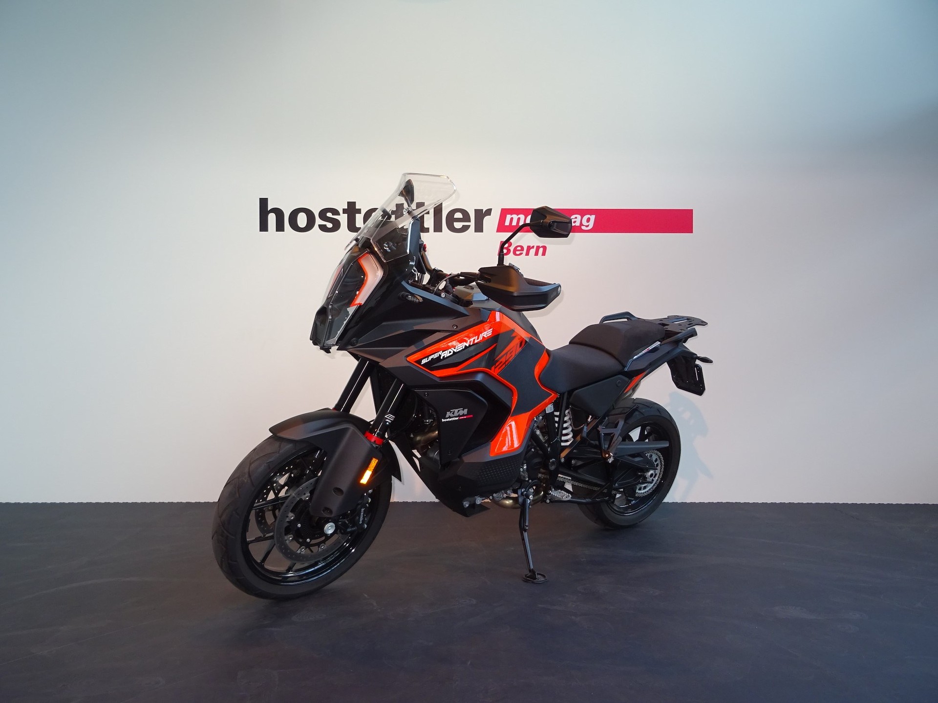 KTM 1290 Super Adventure S-showroom-element-3