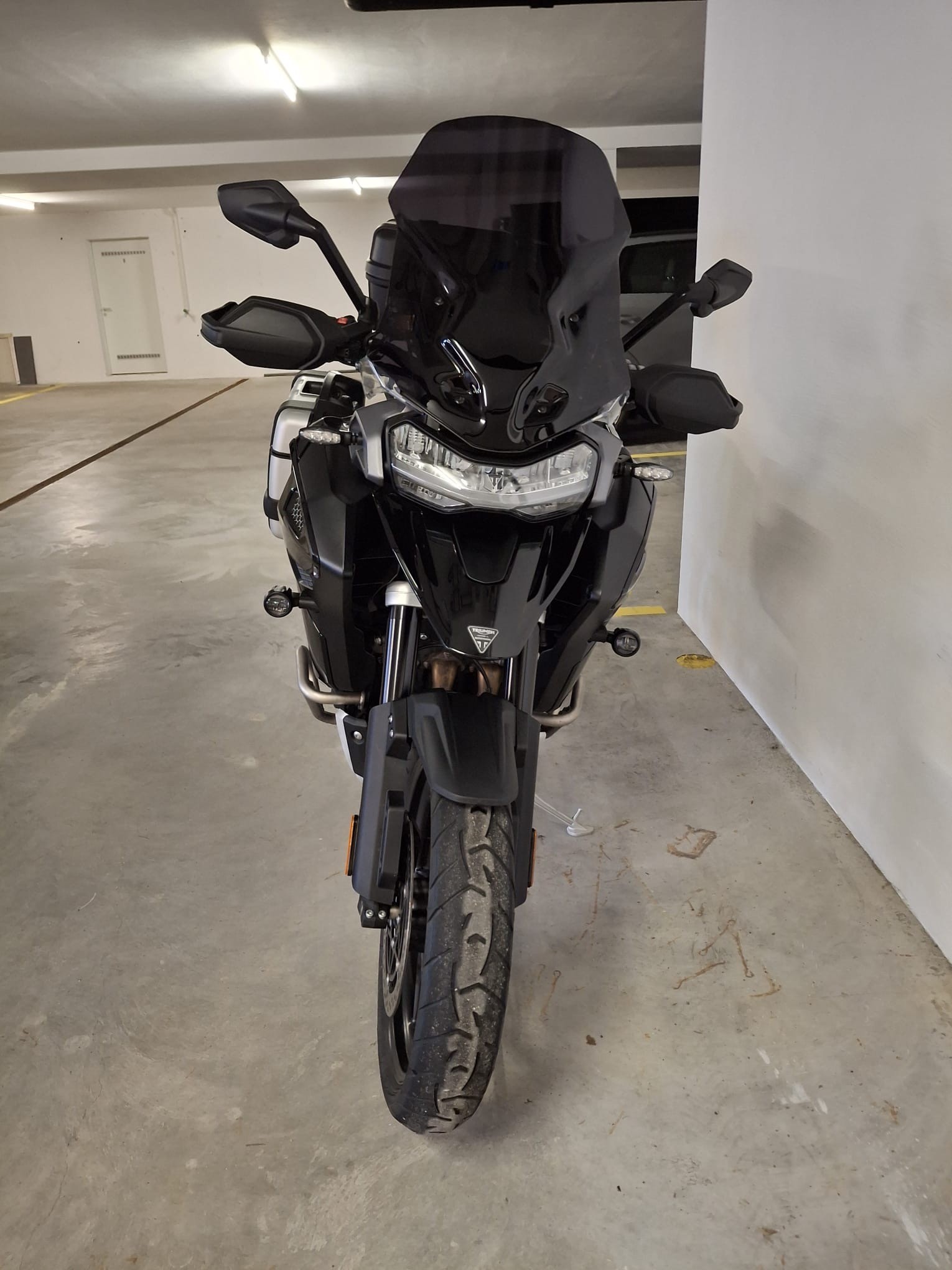 TRIUMPH Tiger 1200 GT Explorer-showroom-element-1