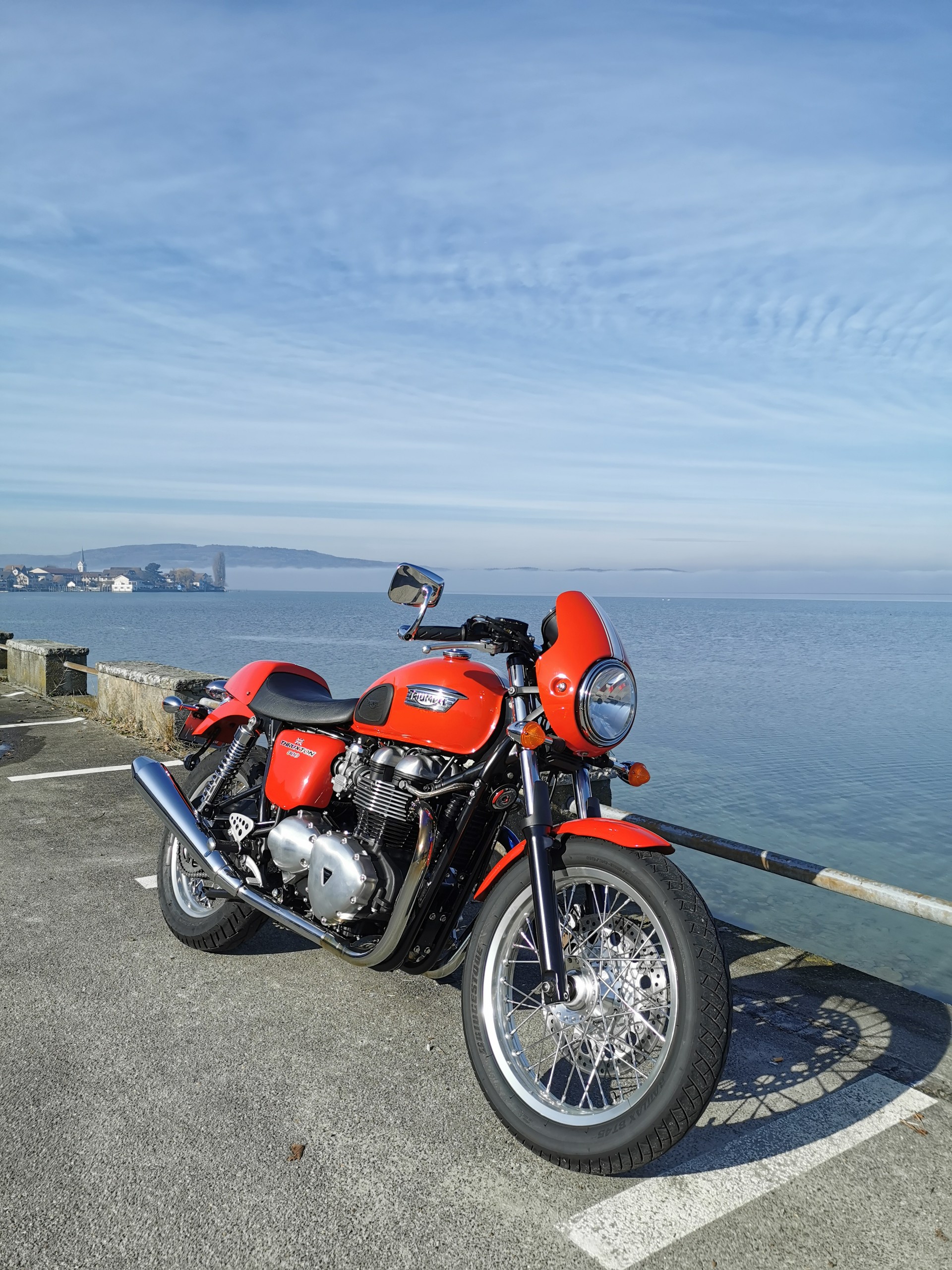 TRIUMPH Thruxton 900 i-image-5