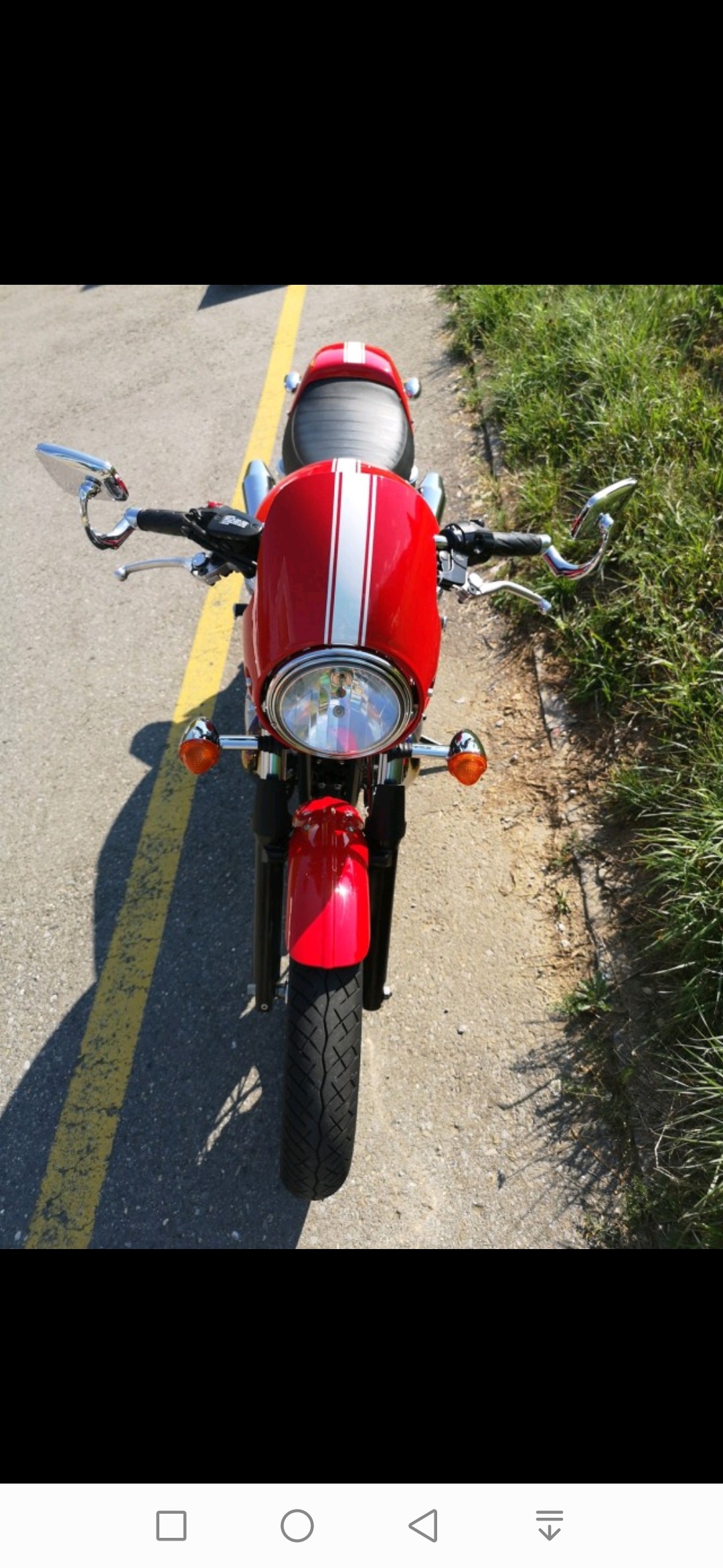 TRIUMPH Thruxton 900 i-image-7