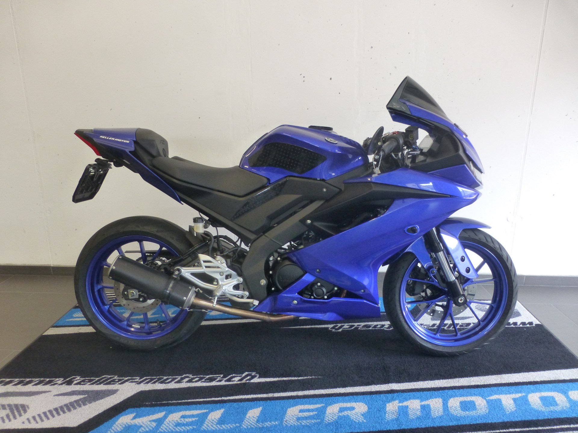 YAMAHA R125