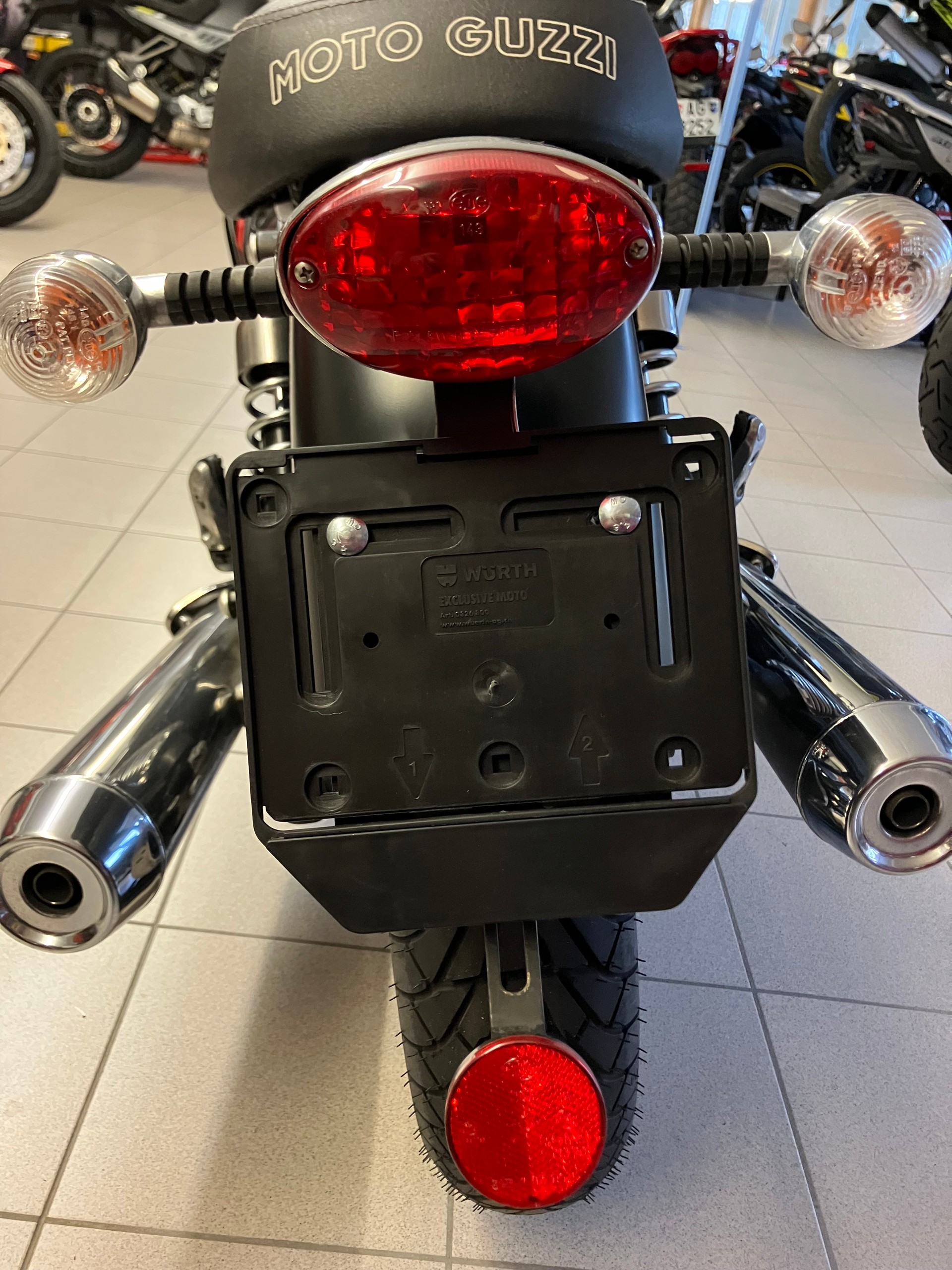 MOTO GUZZI V7 Stone 750