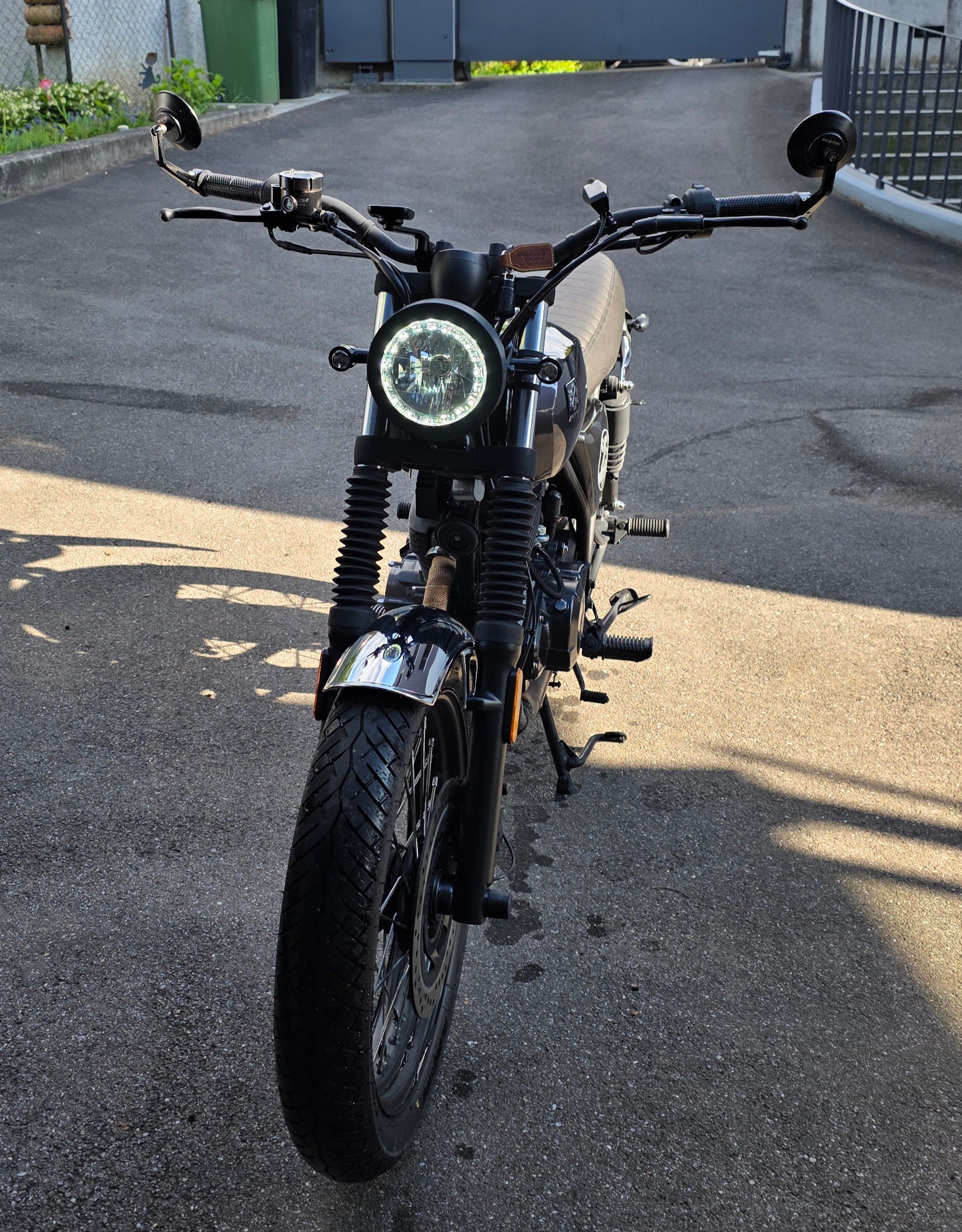 BRIXTON Cromwell 250-image-0
