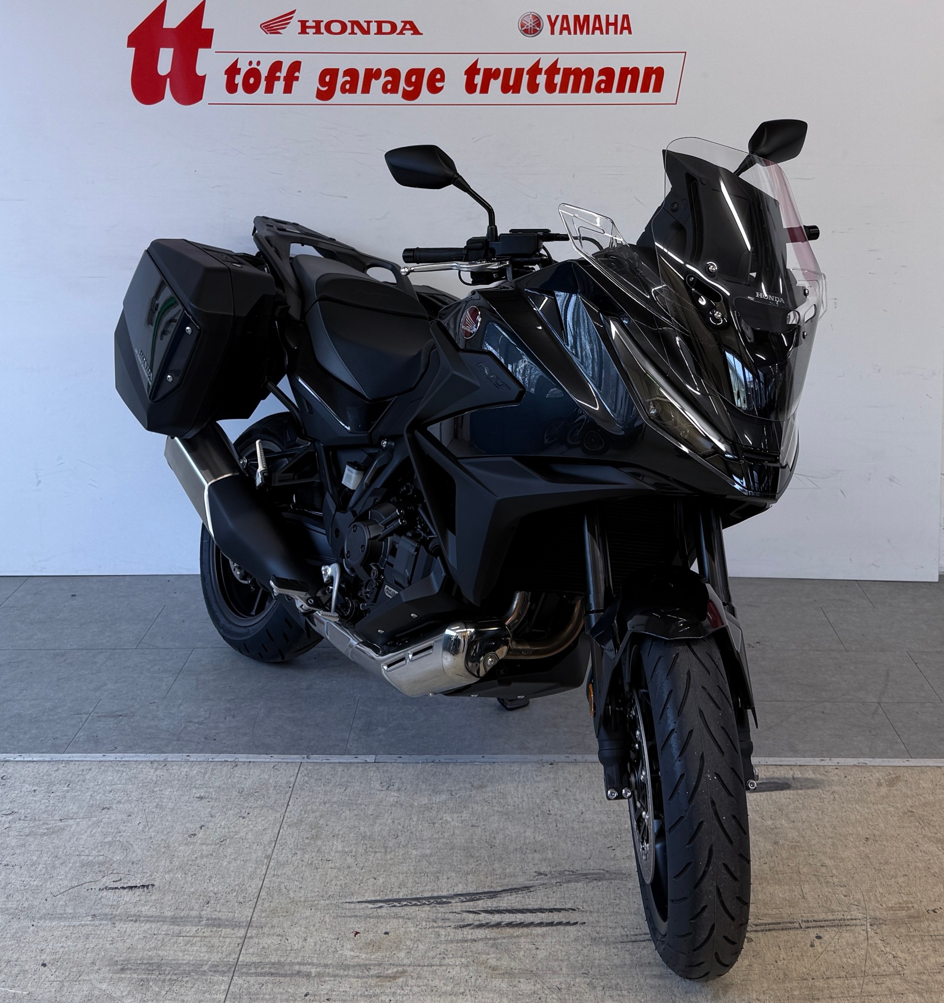 HONDA NT 1100 DCT-showroom-element-2