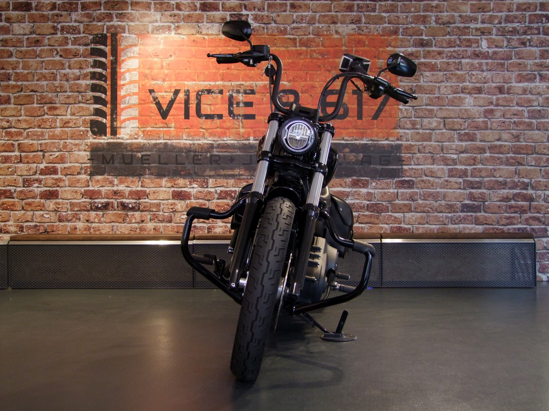 HARLEY-DAVIDSON FXBB 1745 Street Bob 107-image-1