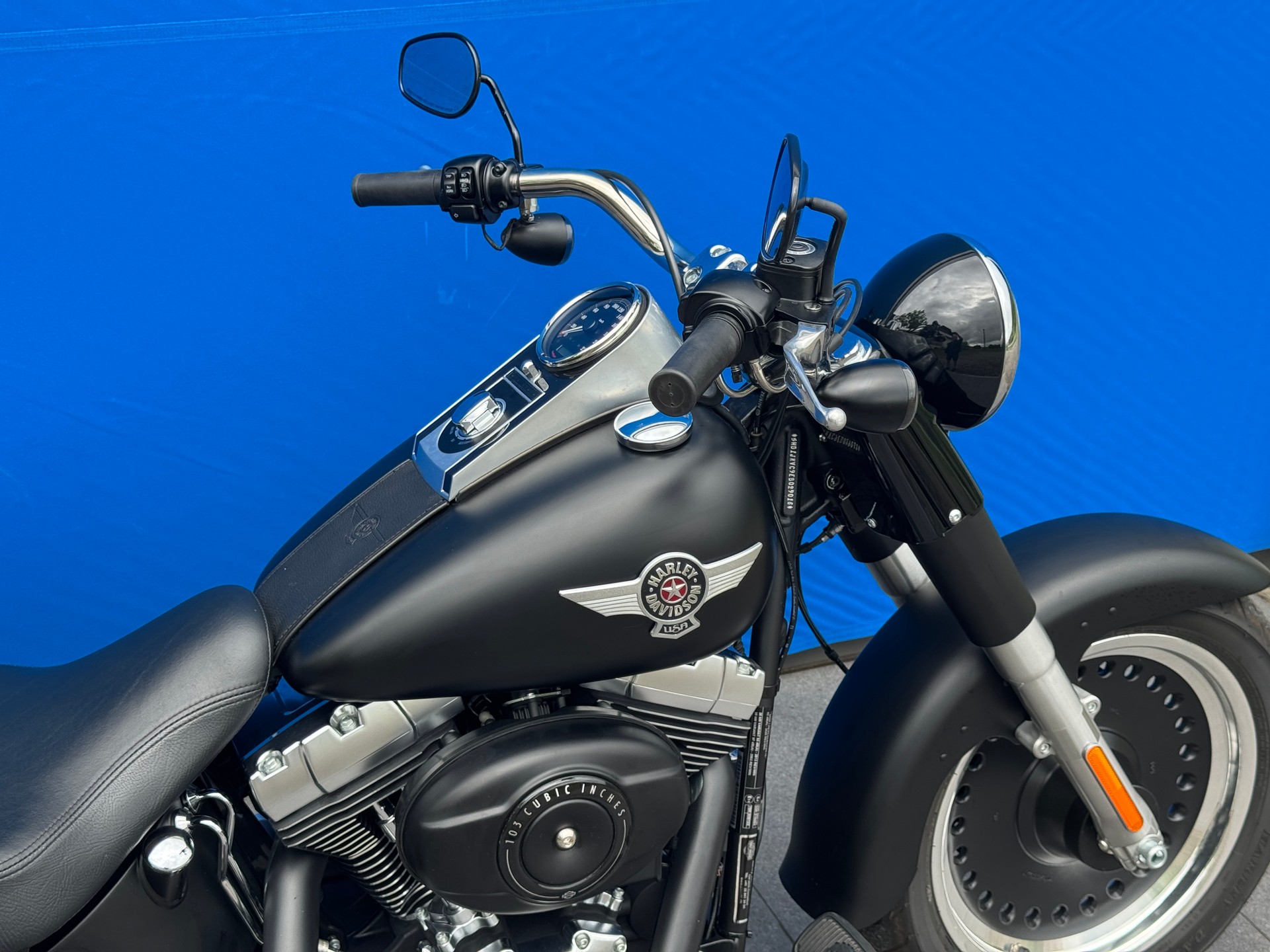 HARLEY-DAVIDSON FLSTFB Fat Boy Special ABS-showroom-element-3