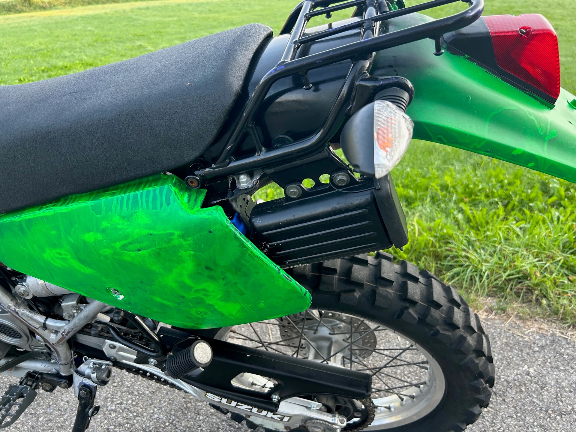 SUZUKI DR 350 SE-image-9