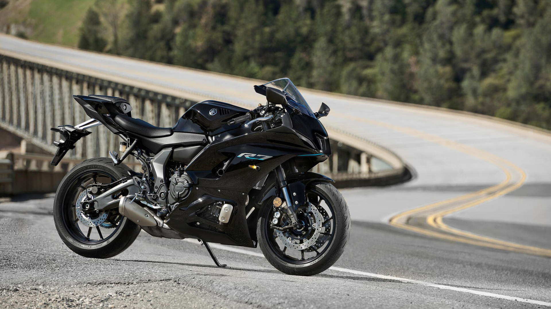 YAMAHA YZF-R7 (35kW)
