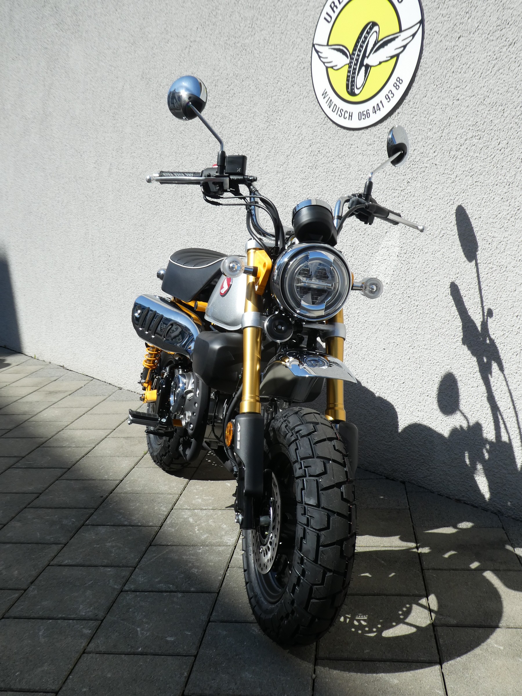 HONDA Z 125 Monkey-showroom-element-1