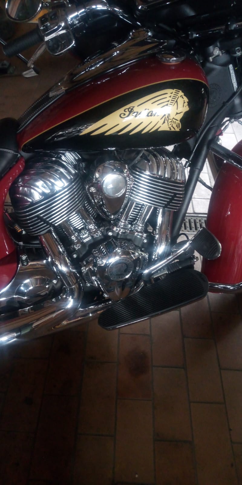 INDIAN Chieftain-image-3