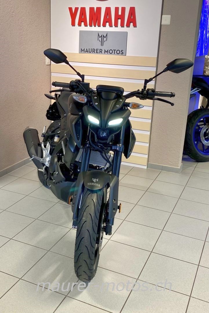 YAMAHA MT 125  MOD. 2024-showroom-element-1
