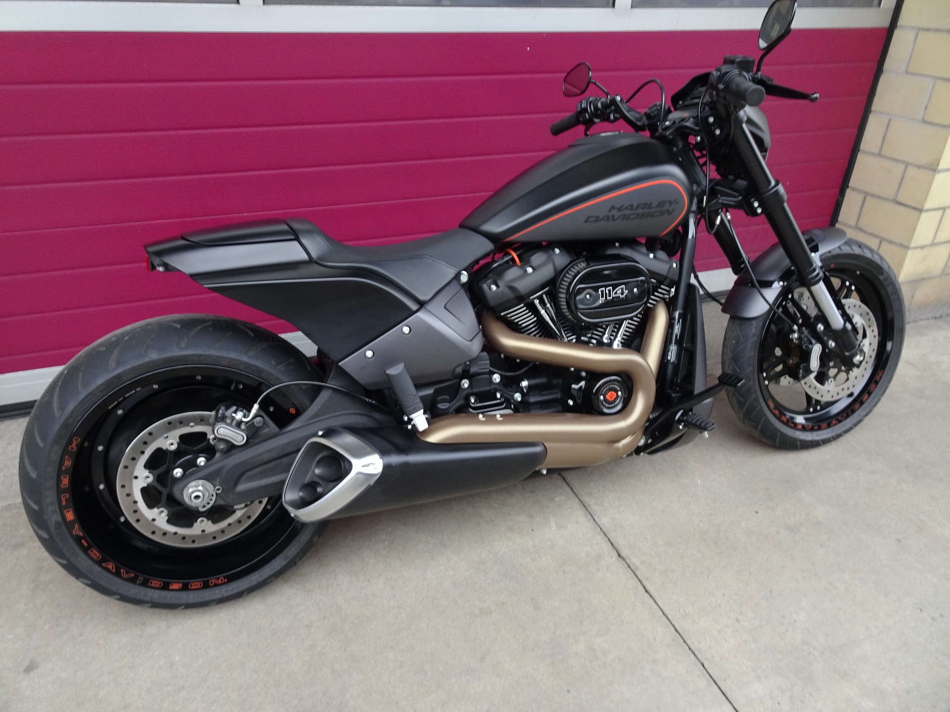 HARLEY-DAVIDSON FXDRS 114 ABS-showroom-element-3