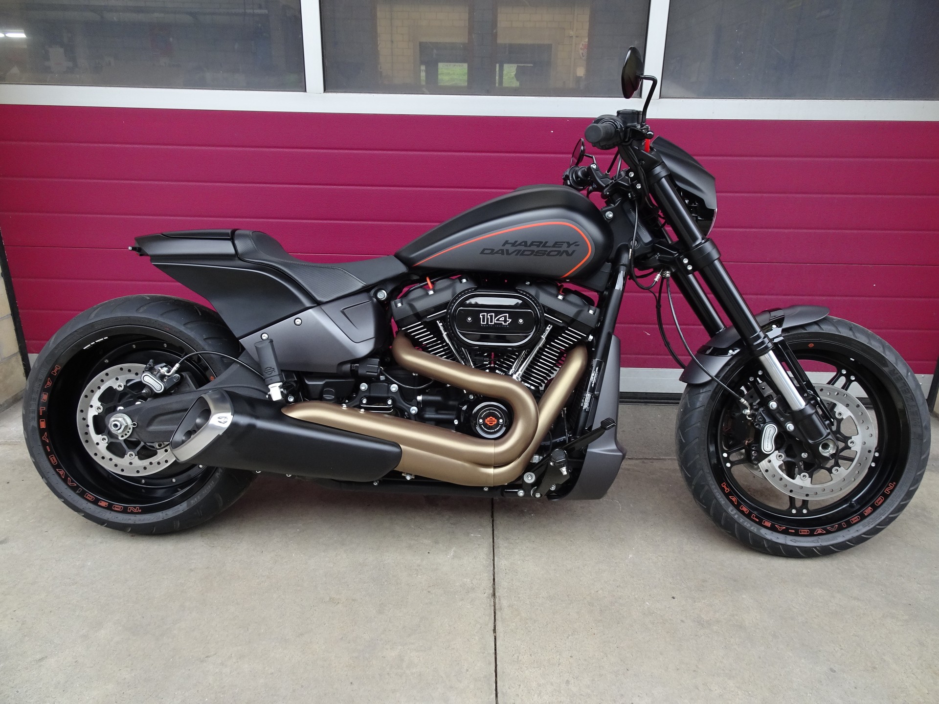 HARLEY-DAVIDSON FXDRS 114 ABS