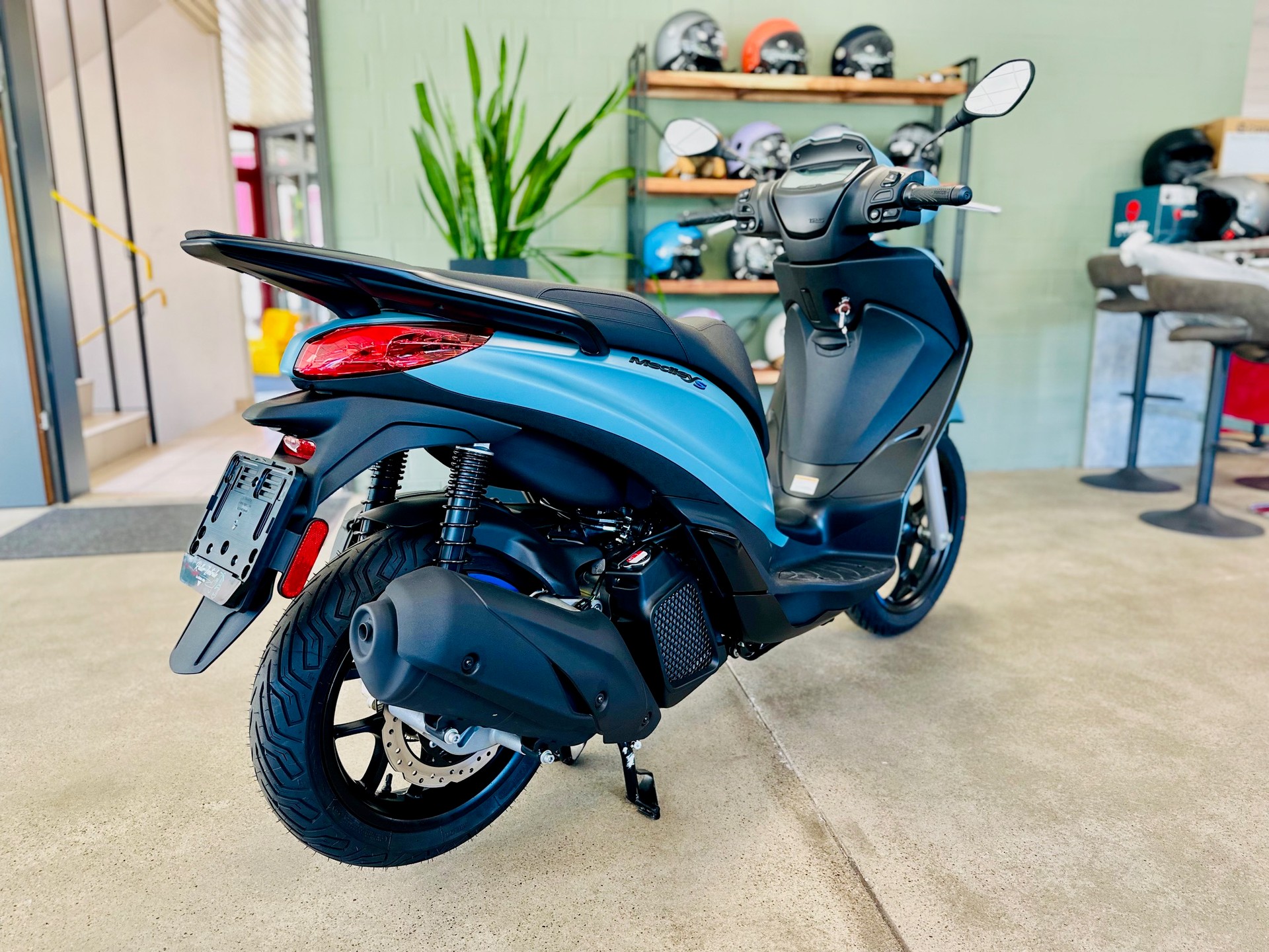 PIAGGIO Medley 125 Sport E5+-image-2