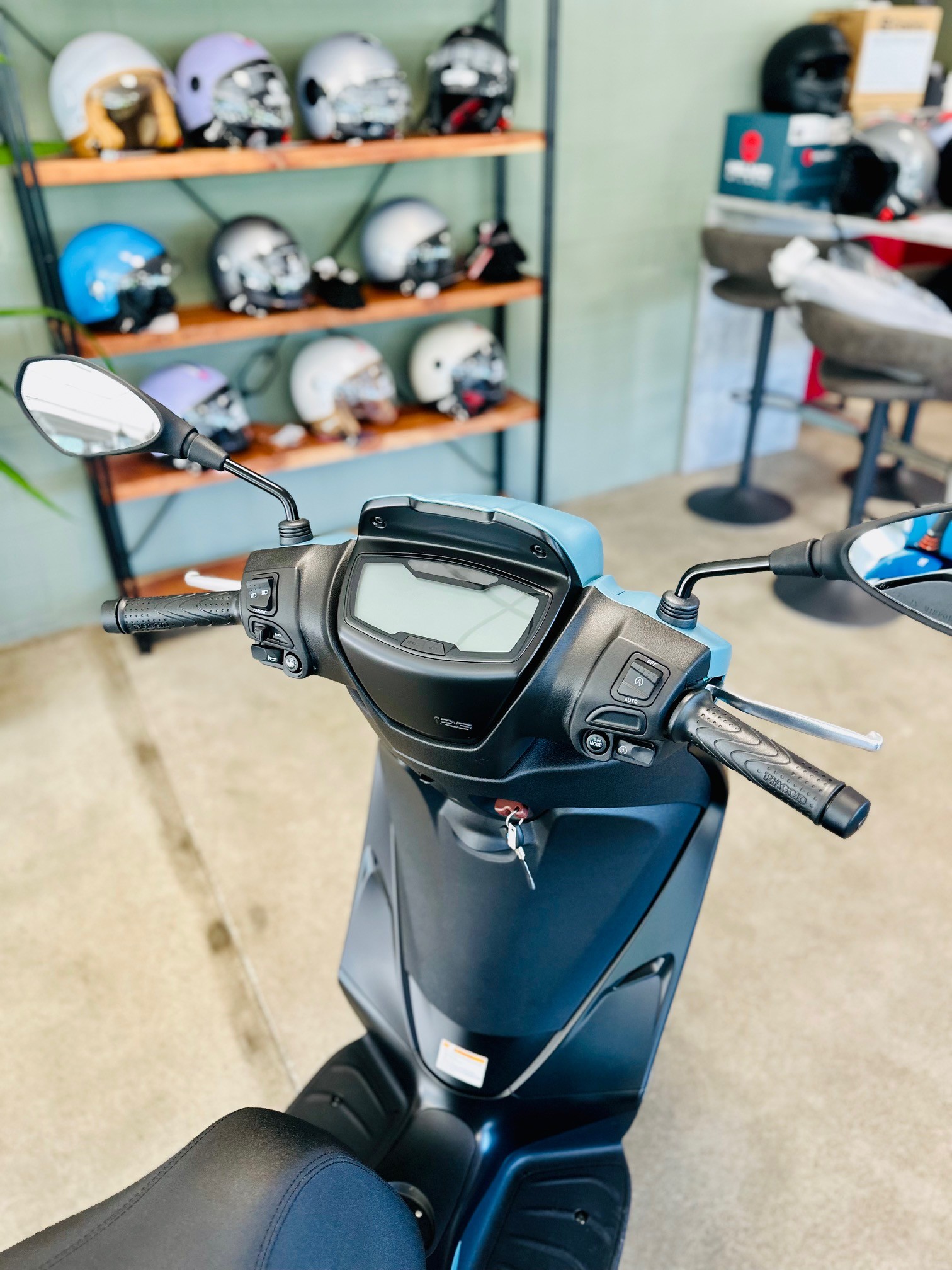 PIAGGIO Medley 125 Sport E5+-image-8