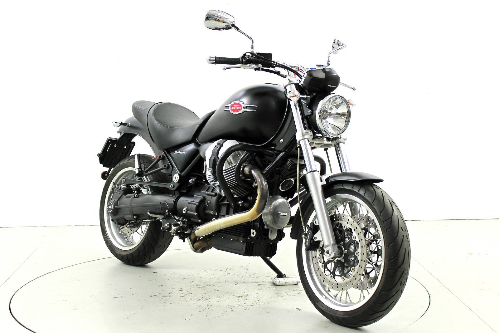 MOTO GUZZI Bellagio-showroom-element-1