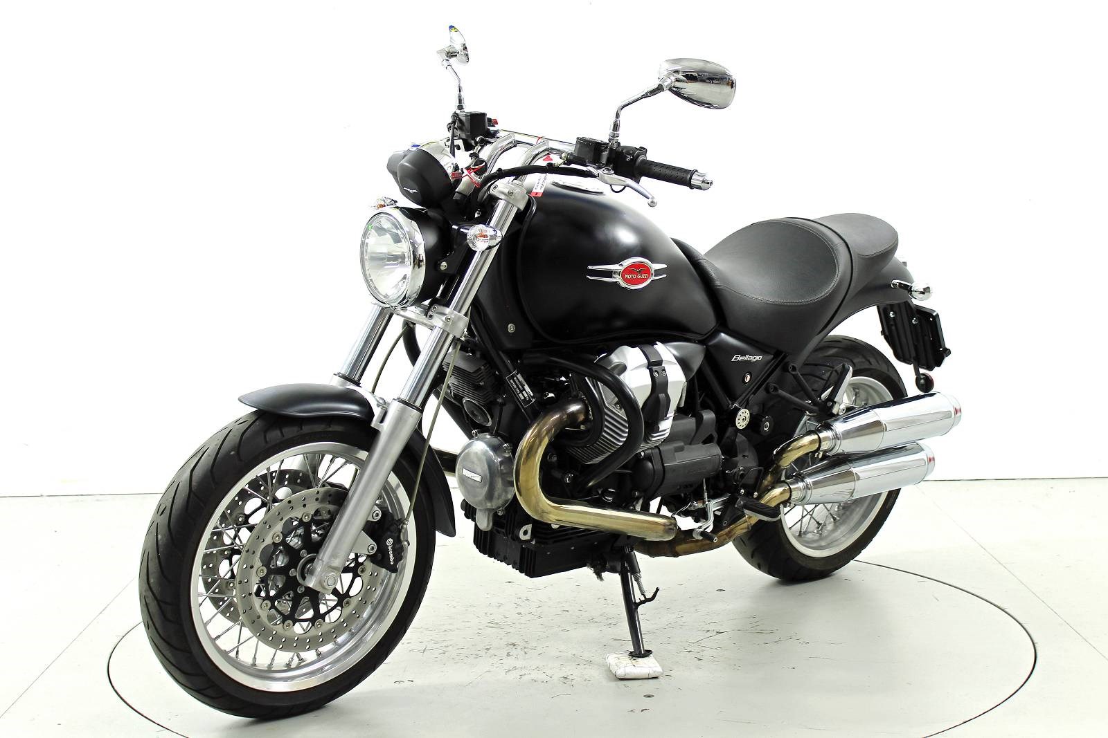 MOTO GUZZI Bellagio-showroom-element-2