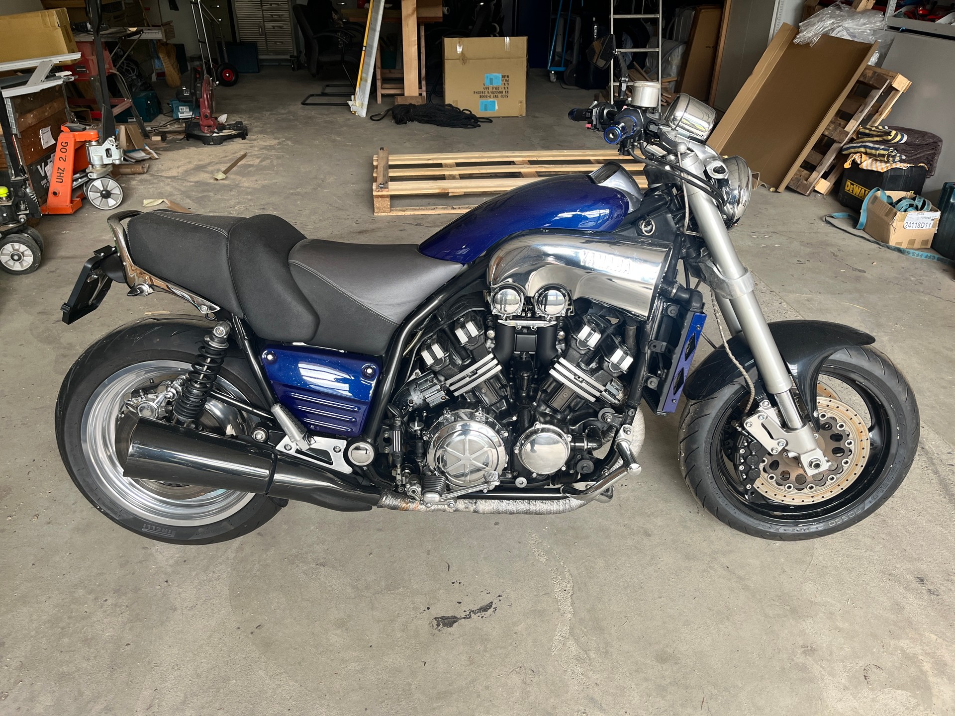 YAMAHA