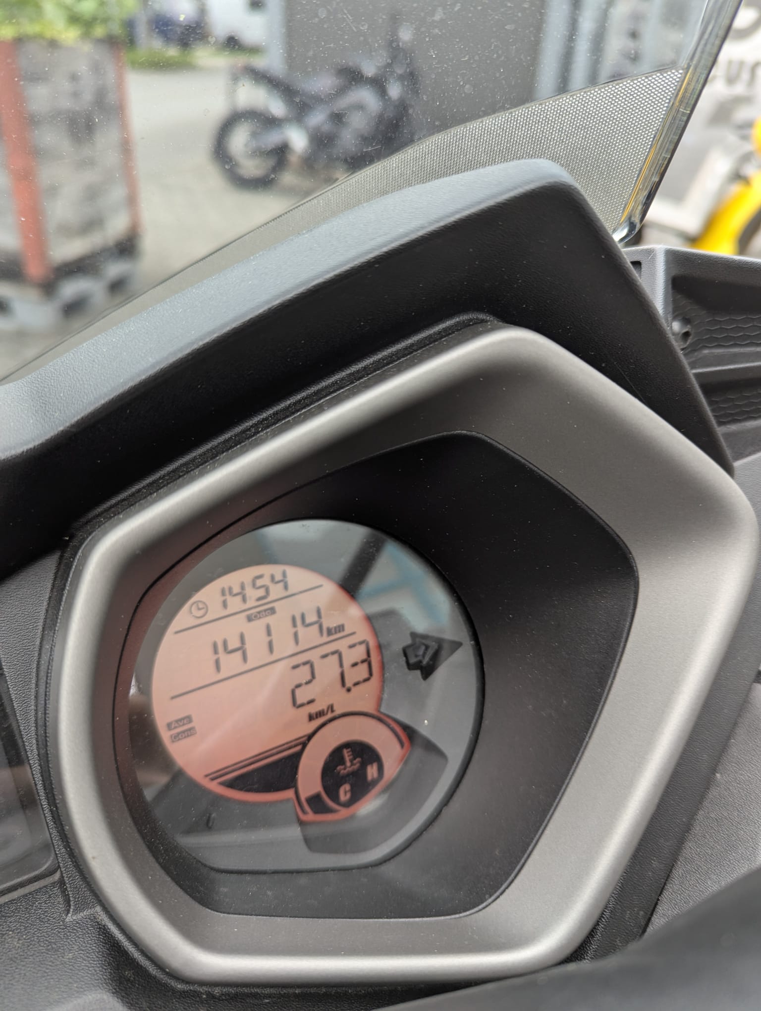 YAMAHA X-Max YP 250 R ABS-image-4