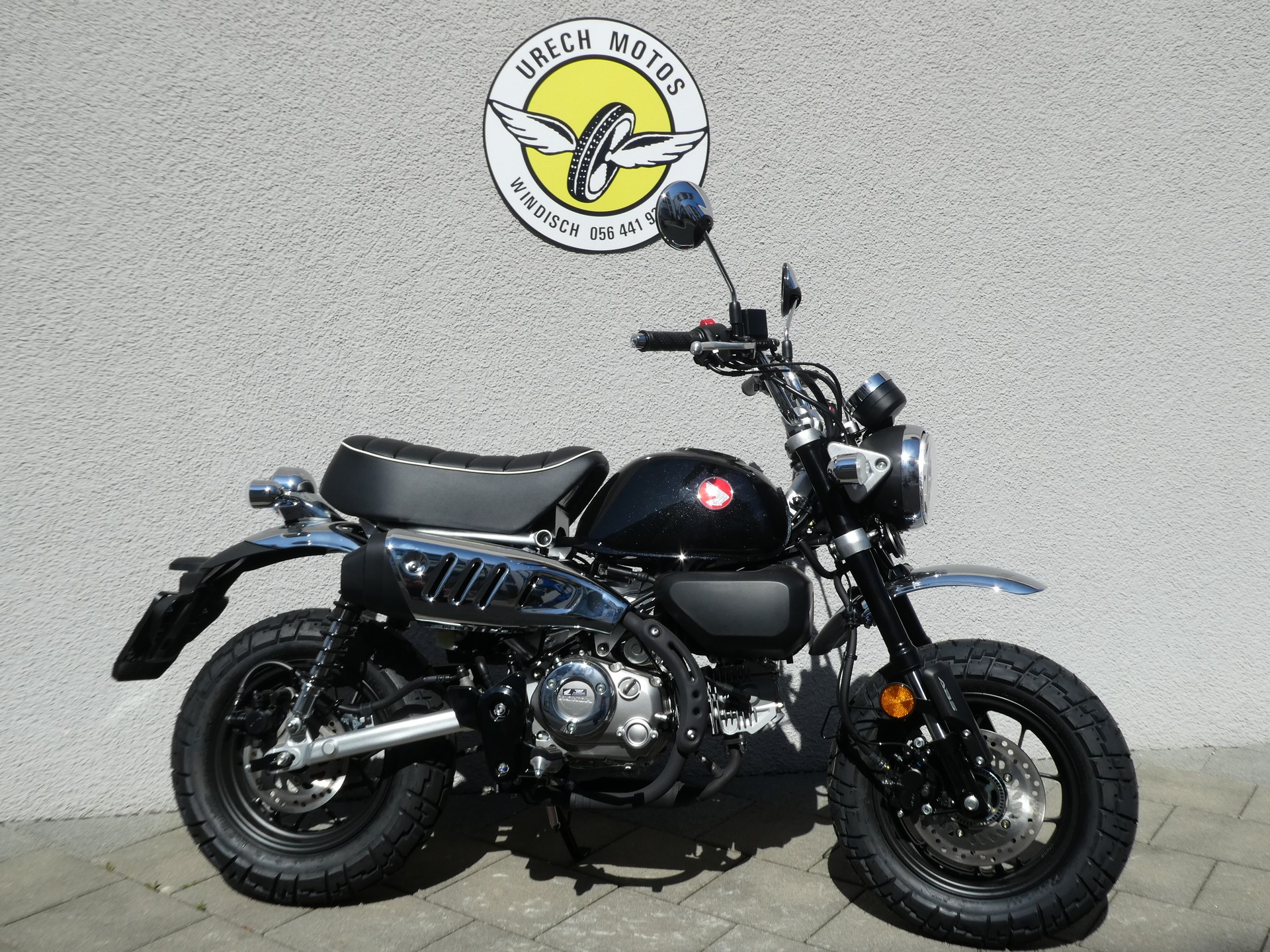 HONDA Z 125 Monkey-showroom-element-1
