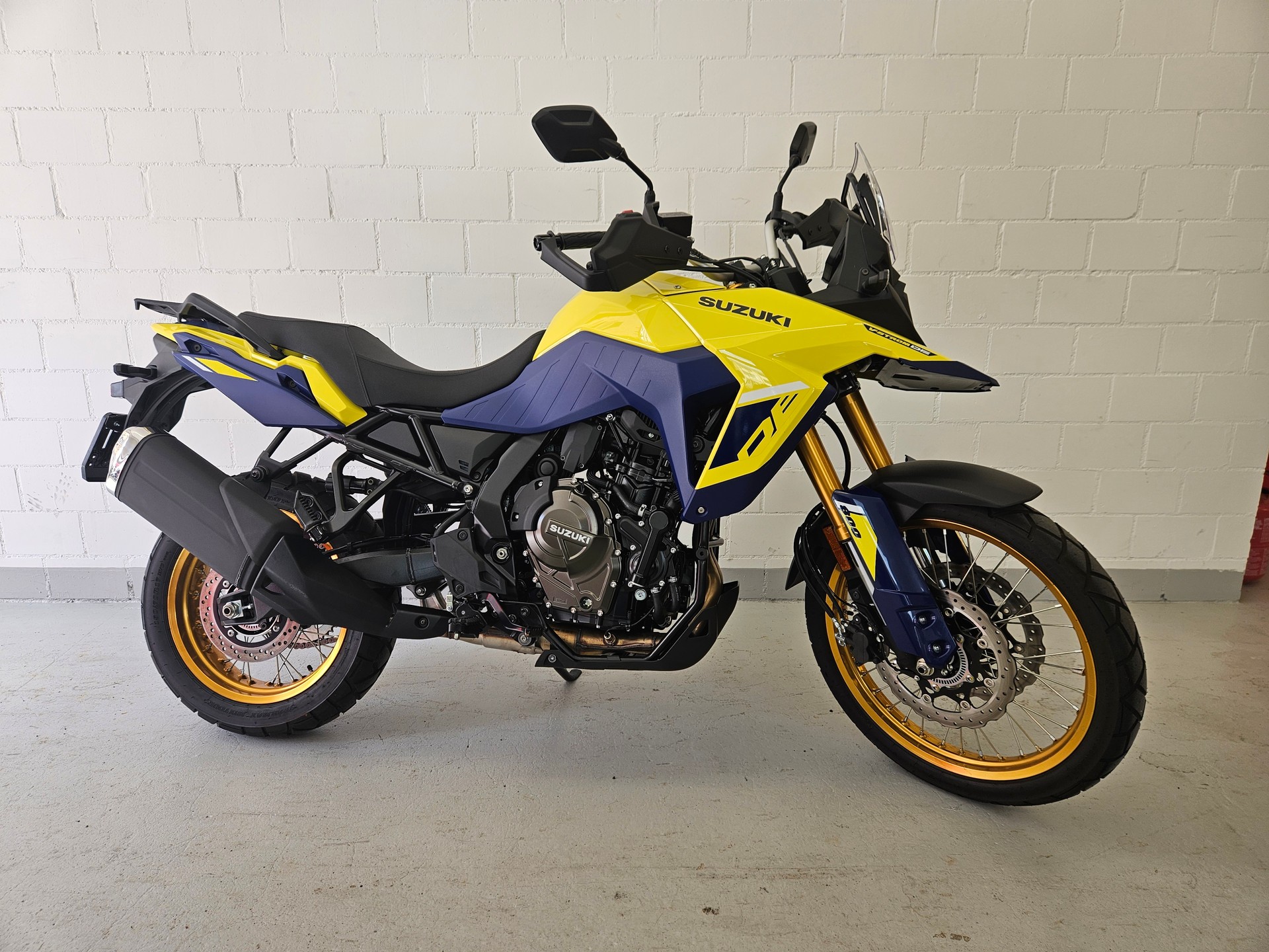 SUZUKI DL 800 DE