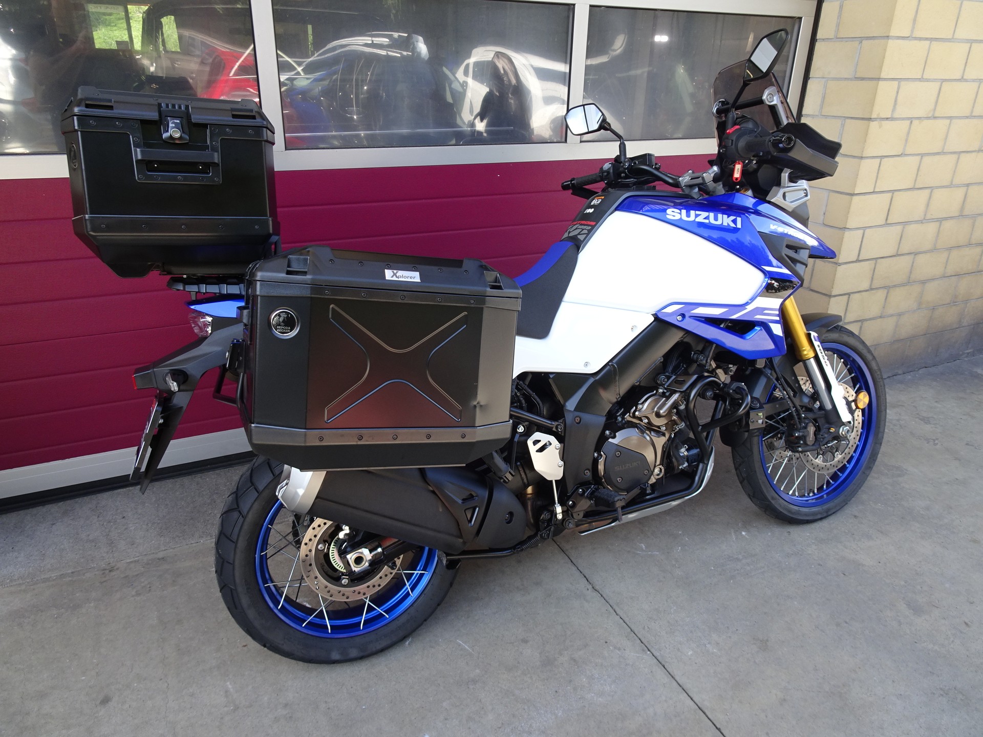 SUZUKI DL 1050 DE Xtreme-showroom-element-3