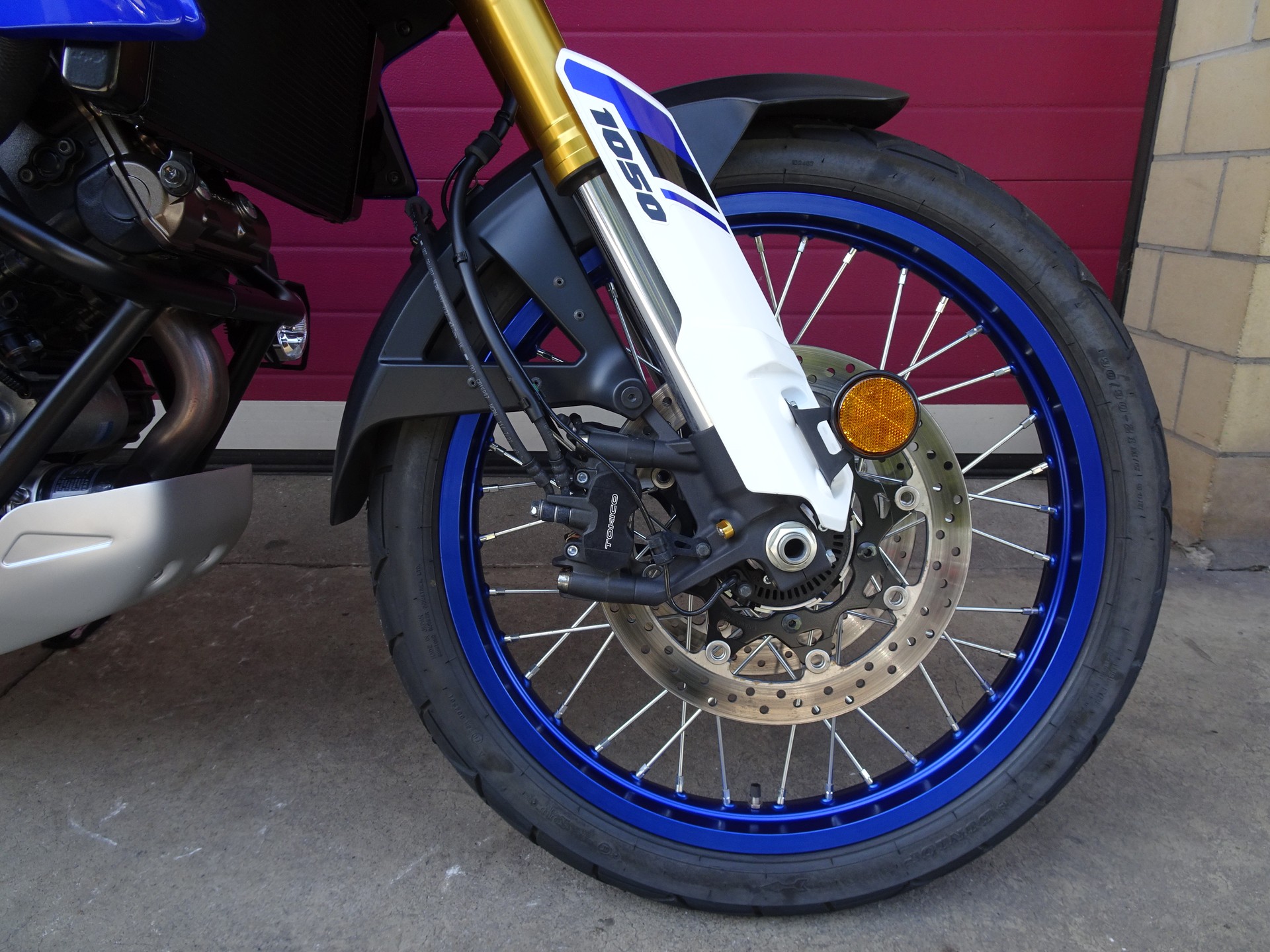 SUZUKI DL 1050 DE Xtreme-showroom-element-1