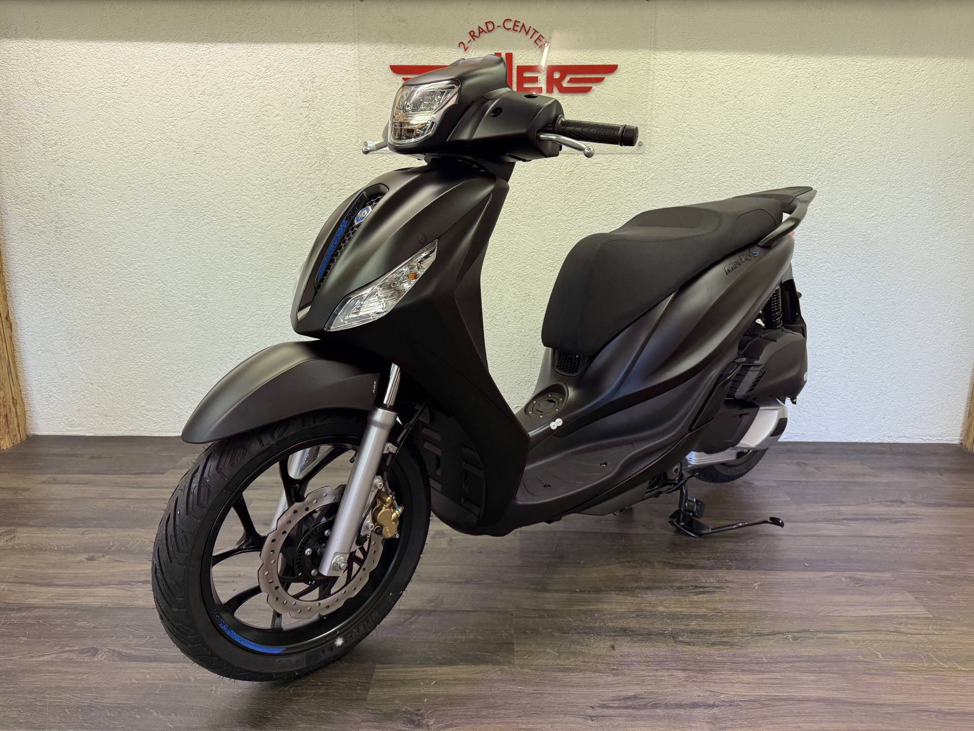 PIAGGIO Medley 125 E5+ Sport-showroom-element-1