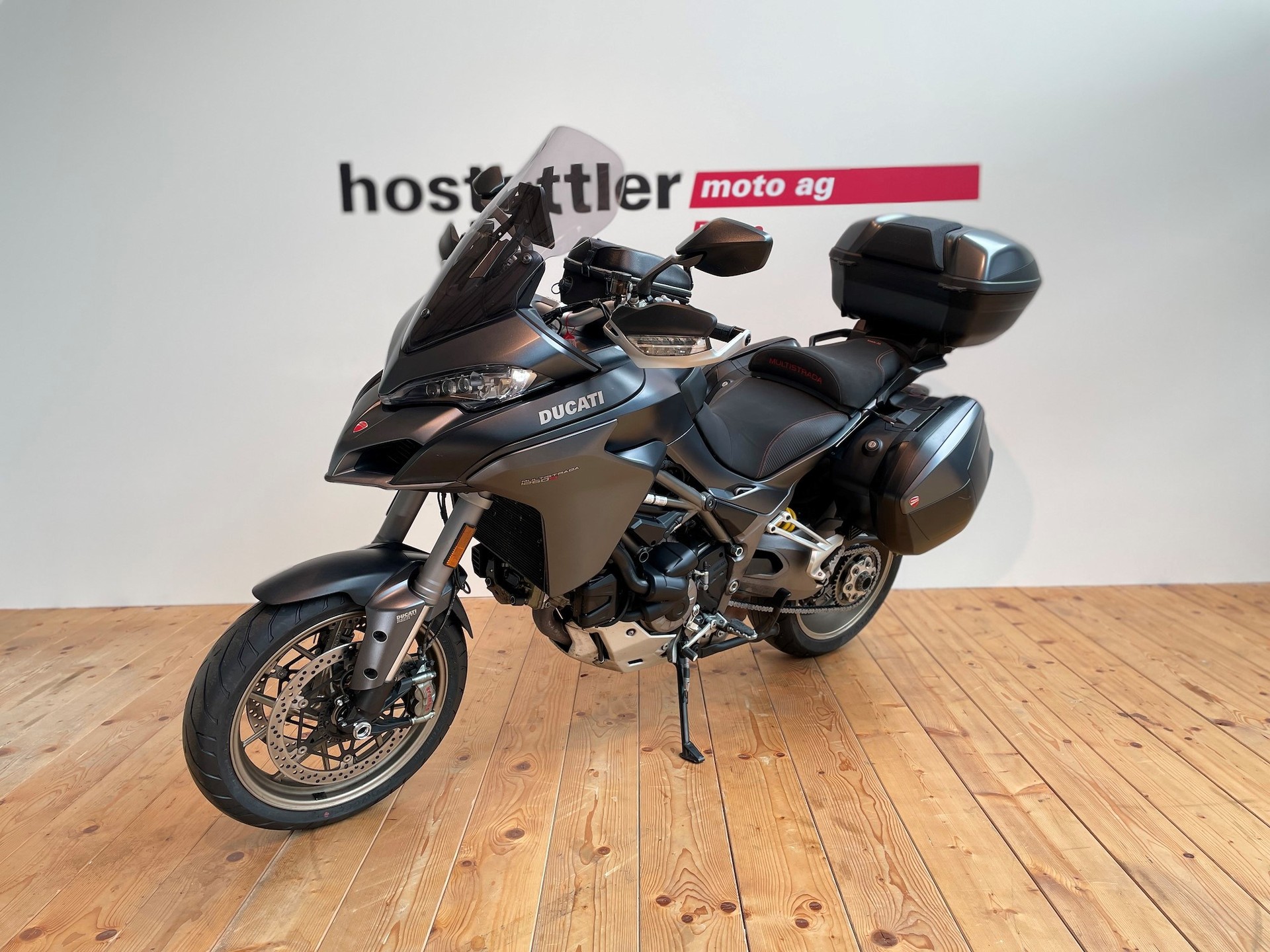 DUCATI Multistrada 1260 S-showroom-element-3