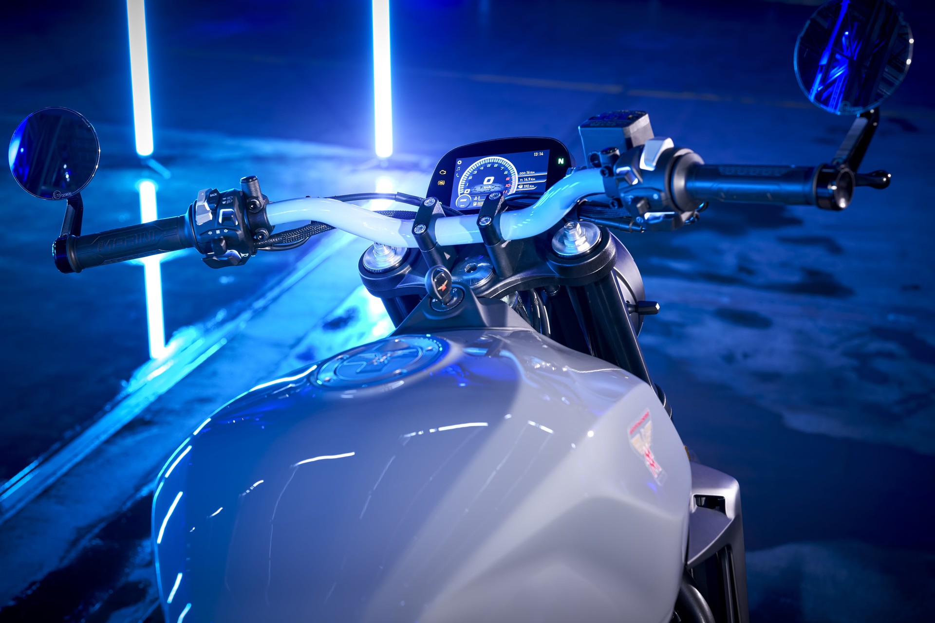 MOTO MORINI Seiemmezzo STR-showroom-element-2