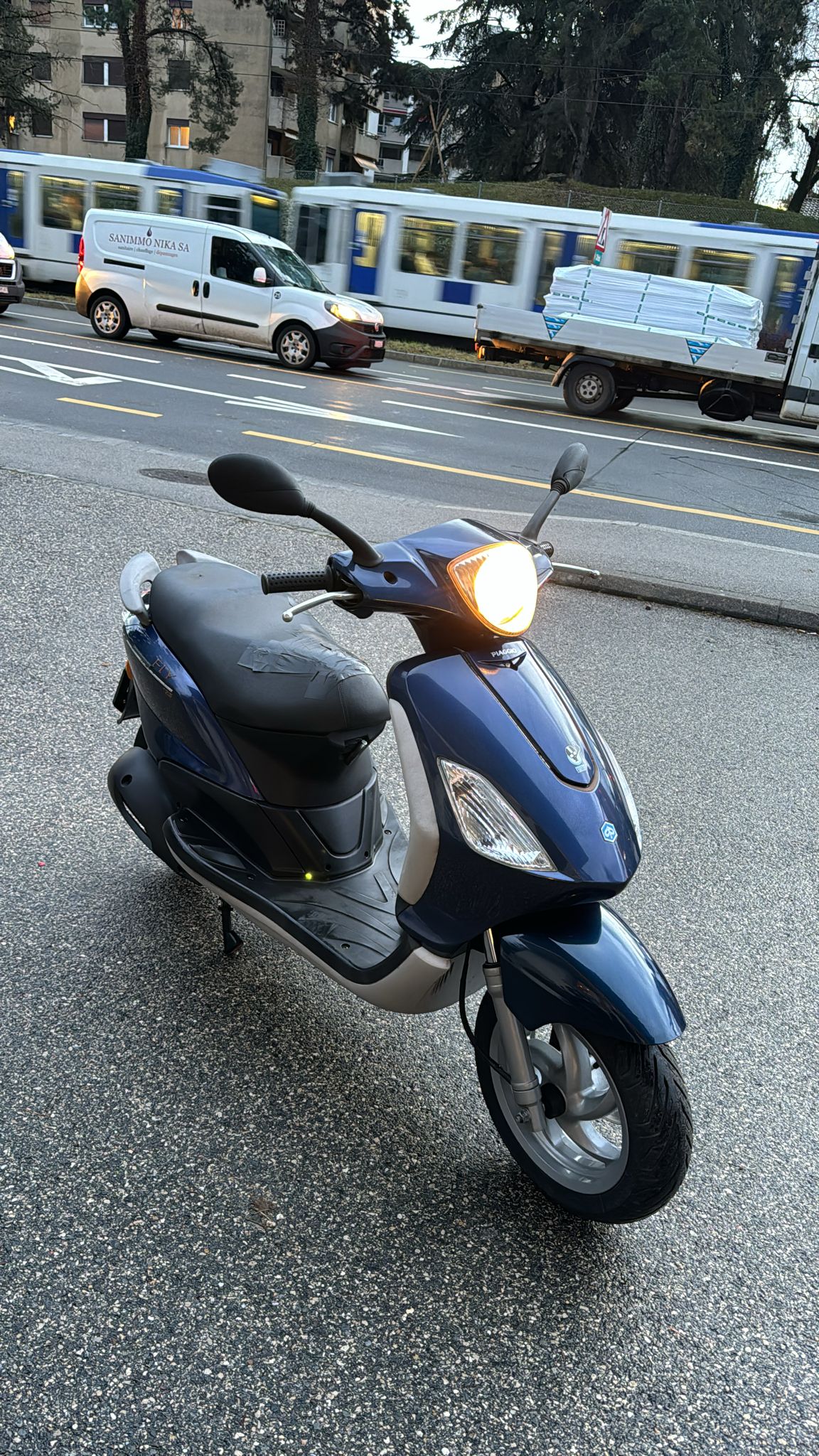 PIAGGIO Fly 125 4-T