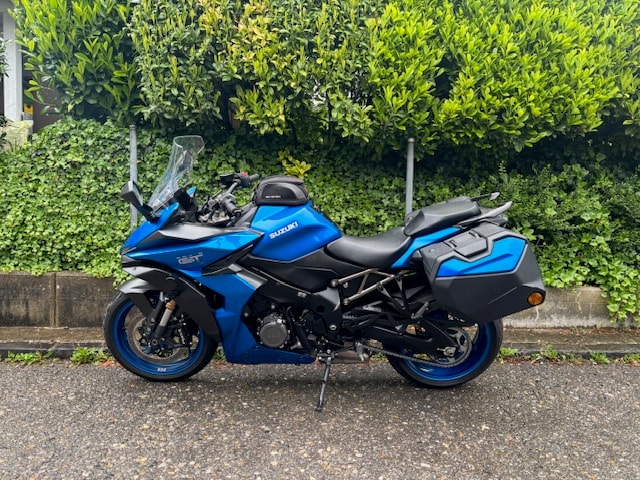 SUZUKI GSX-S 1000 GT Travel