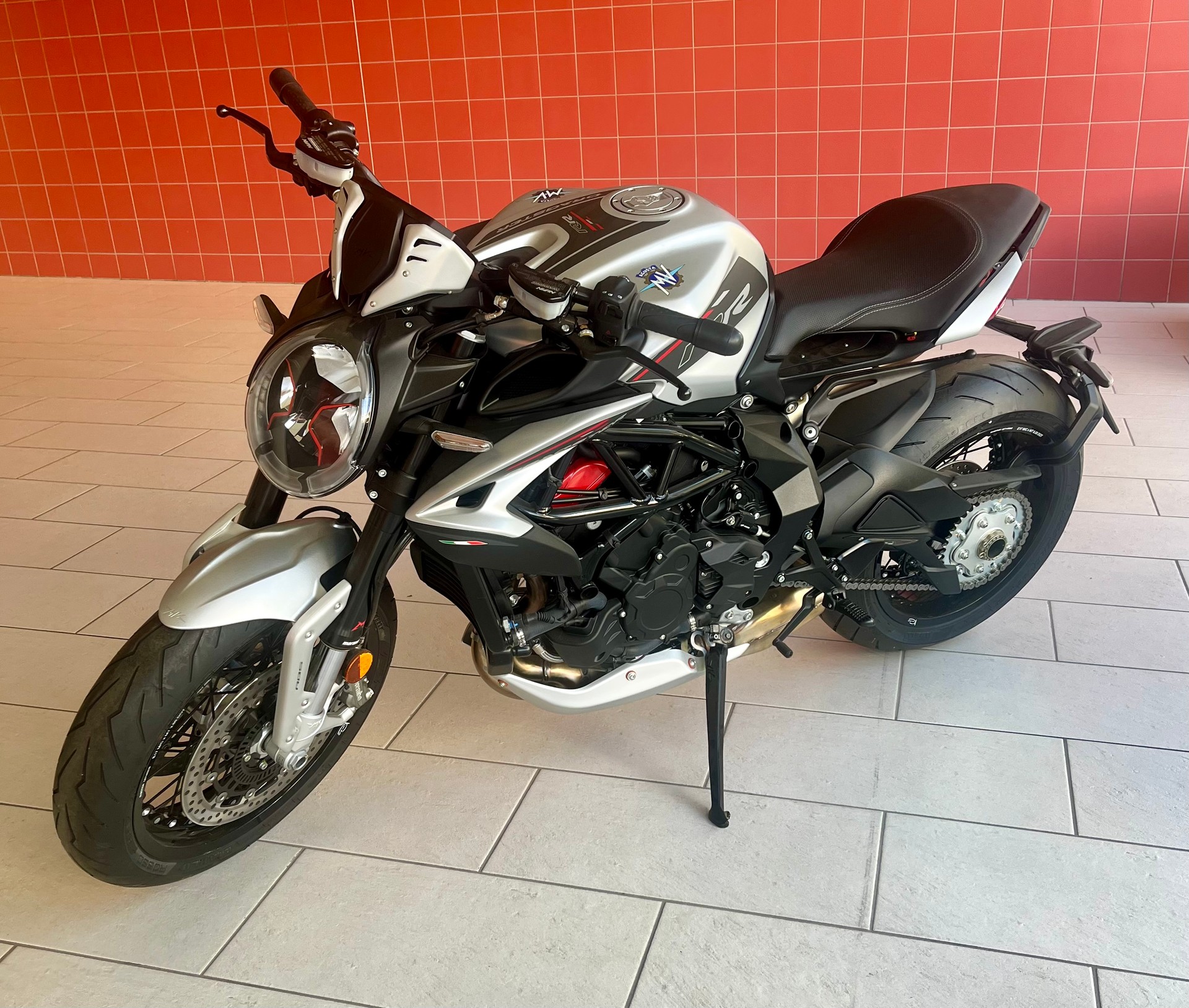 MV AGUSTA Dragster 800 RR