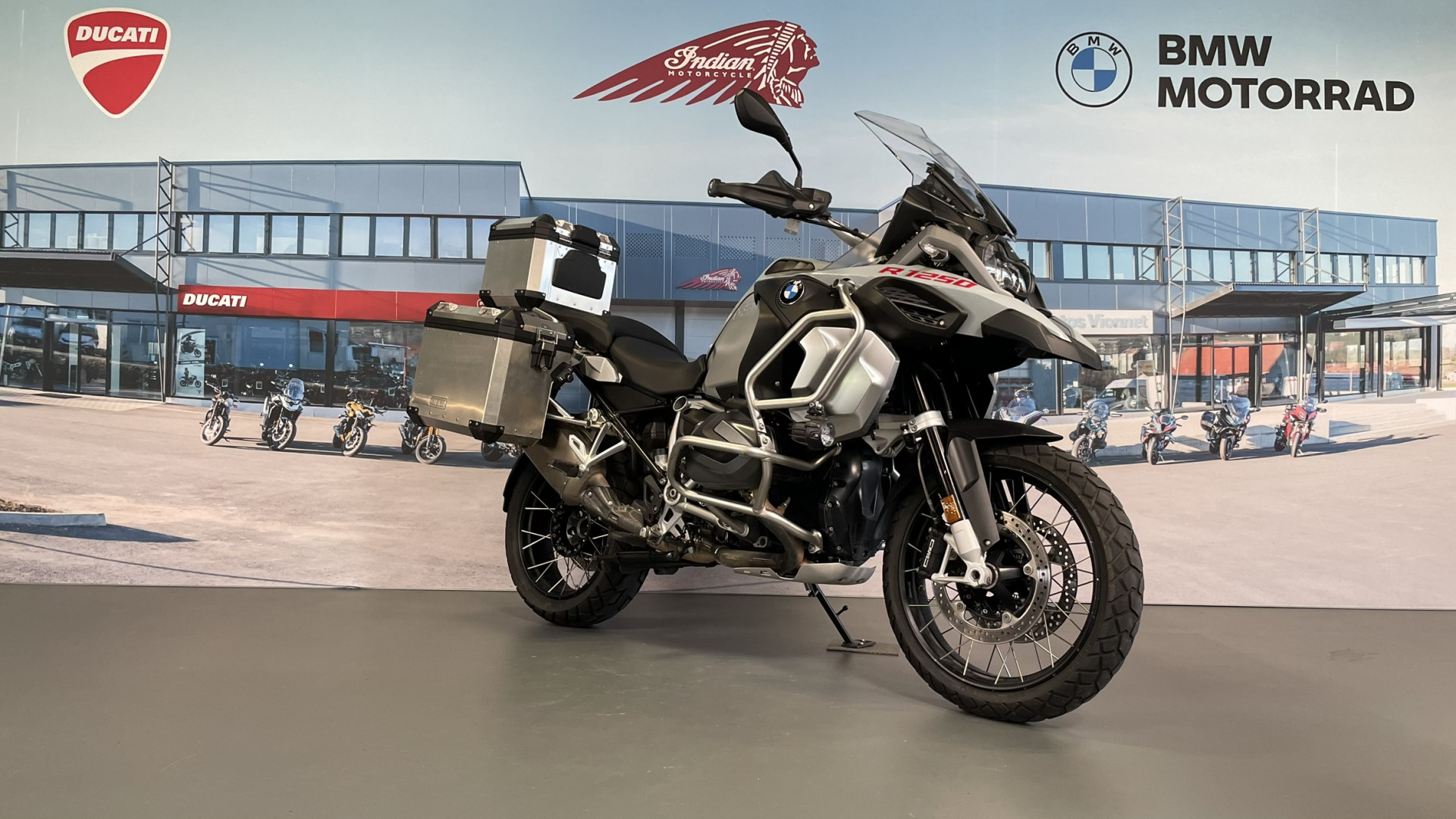 BMW R 1250 GS Adventure avec bagagerie