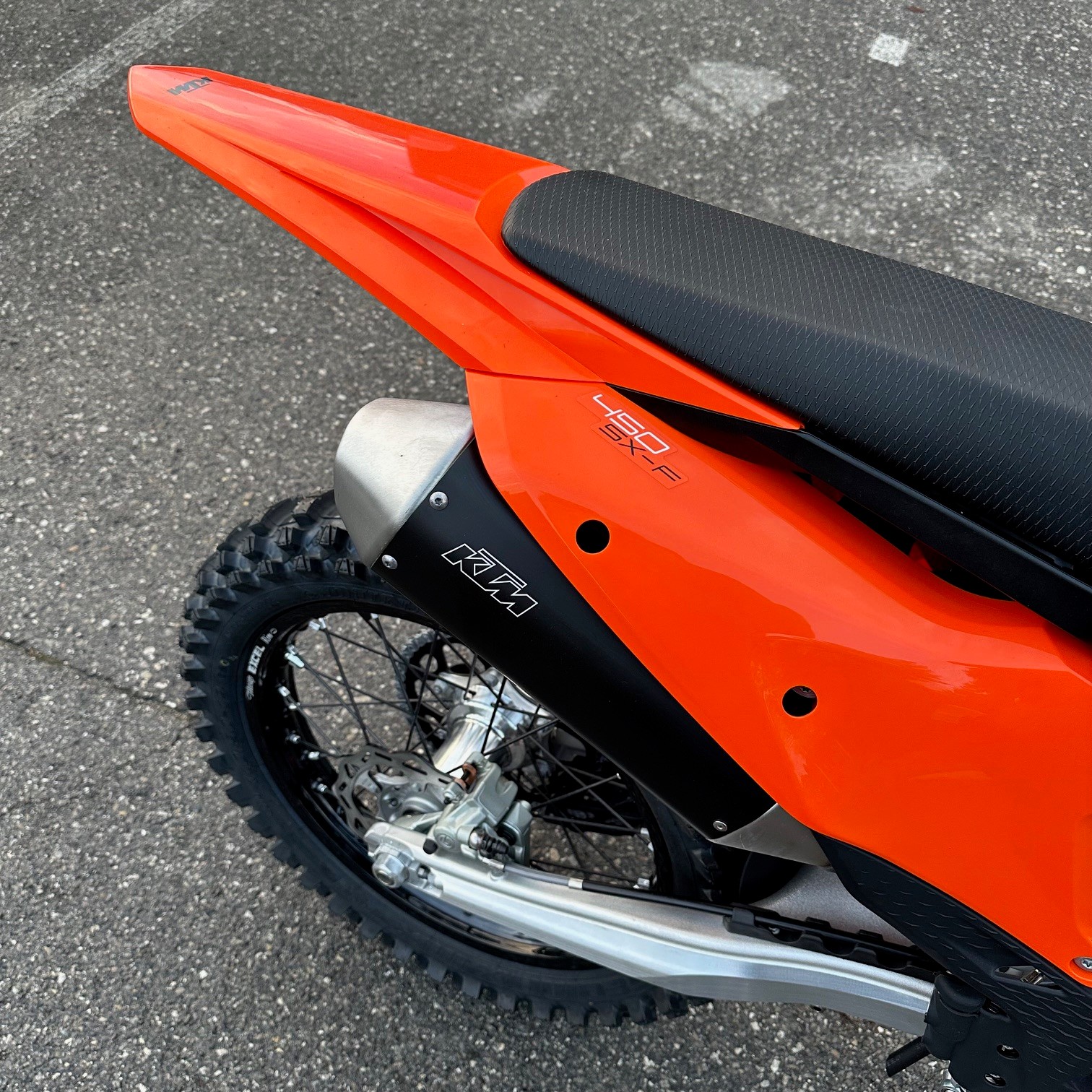 KTM 450 SX-F 2025-showroom-element-3
