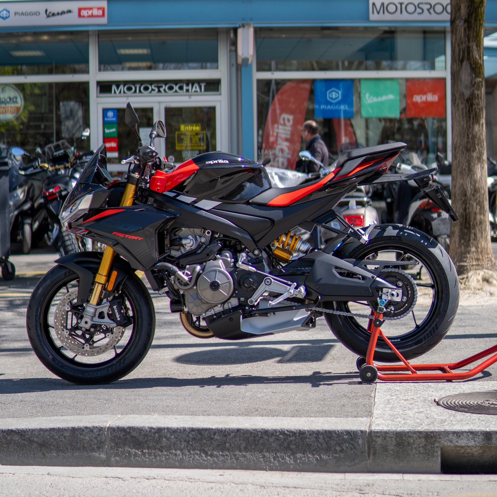 APRILIA Tuono 660 Factory Euro5+ Dark-Banshee