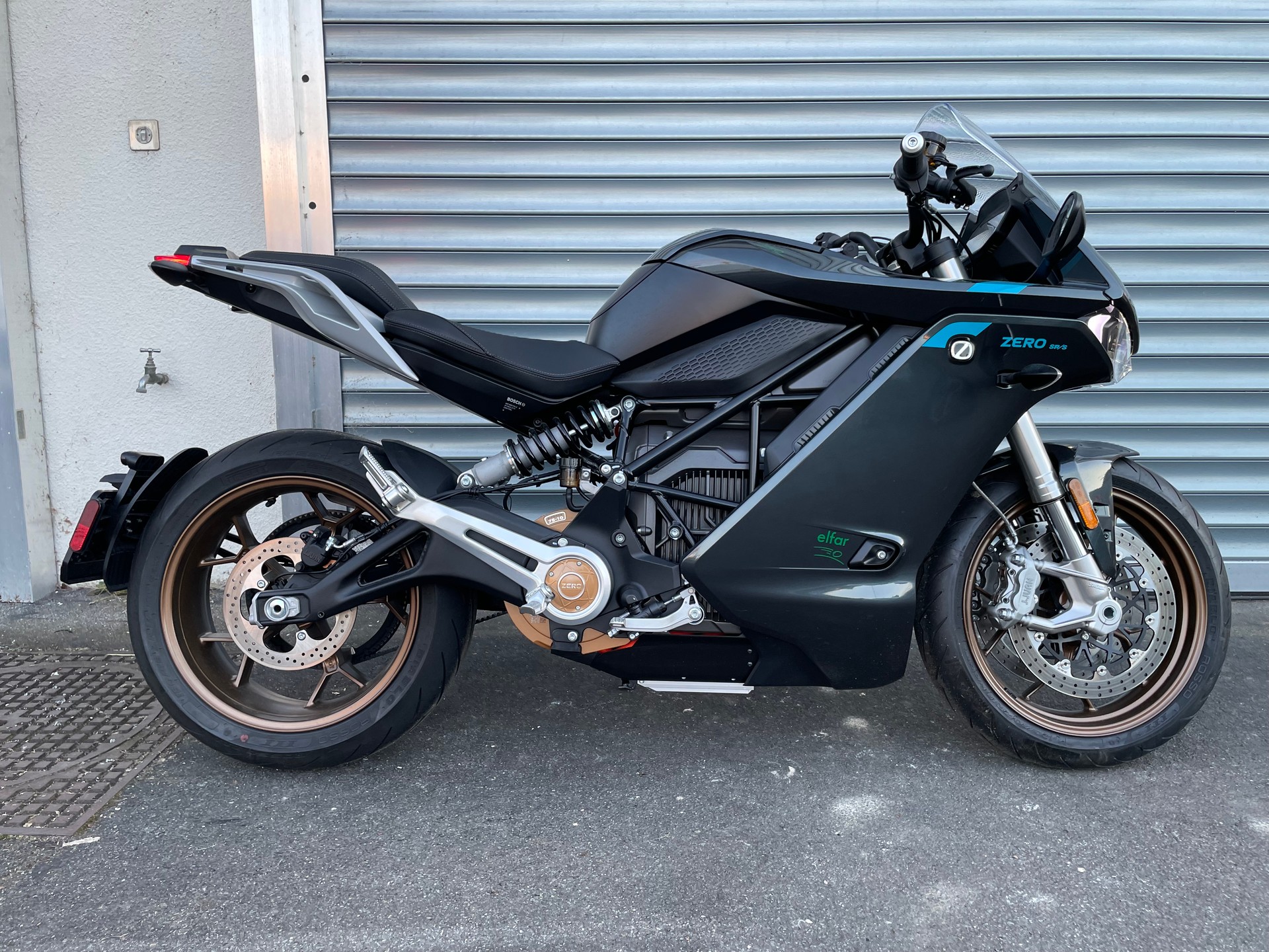 ZERO SRS ZF 15.6+