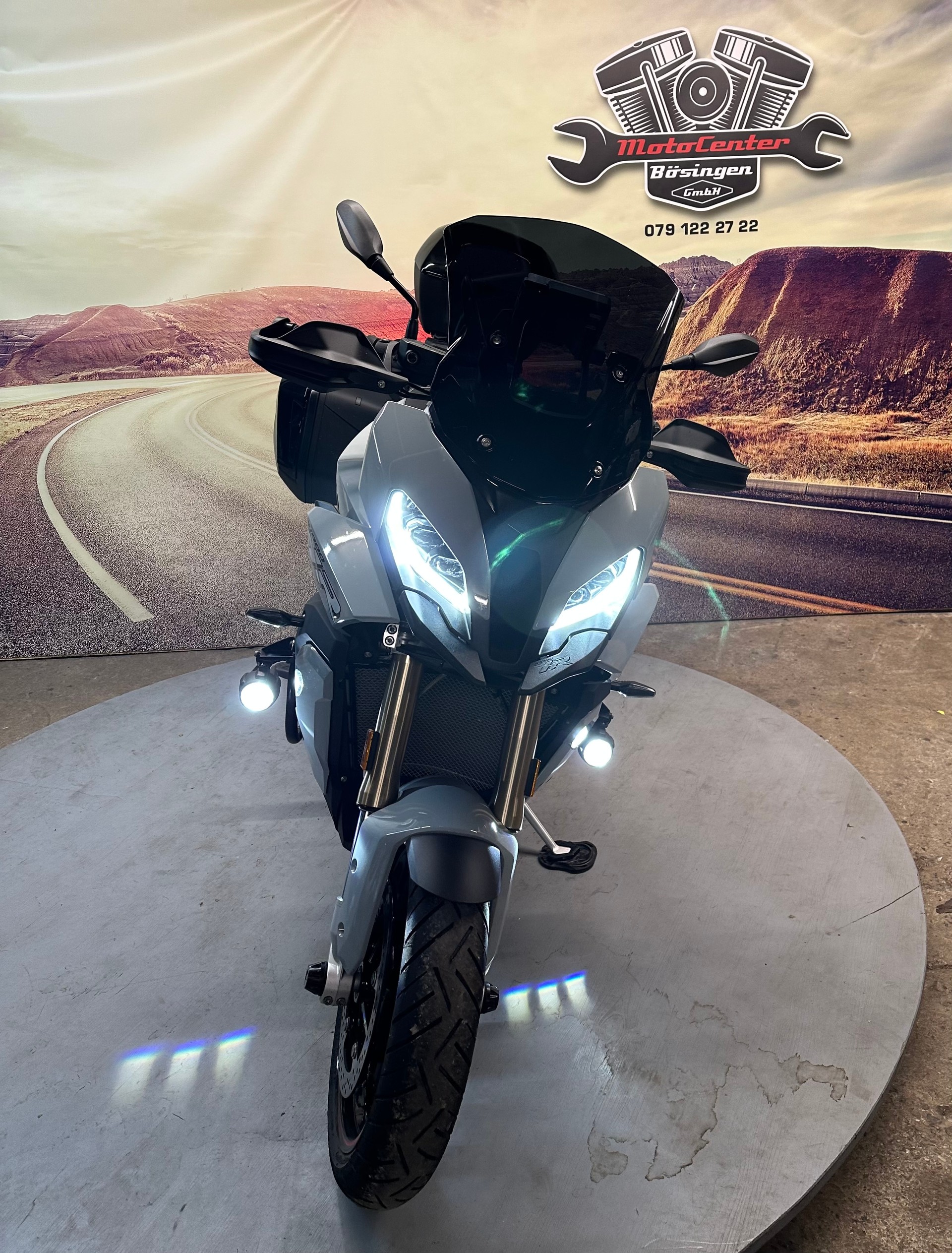 BMW S 1000 XR ABS-image-2