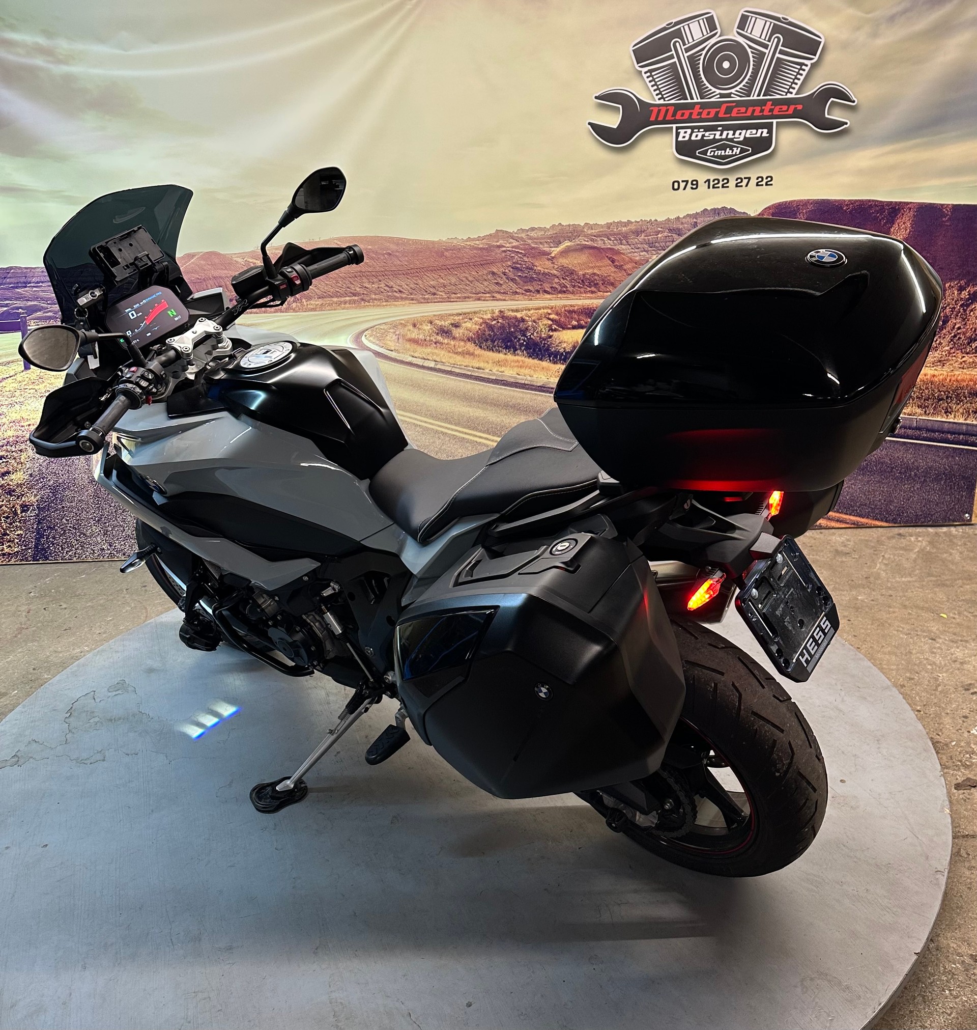 BMW S 1000 XR ABS-image-5