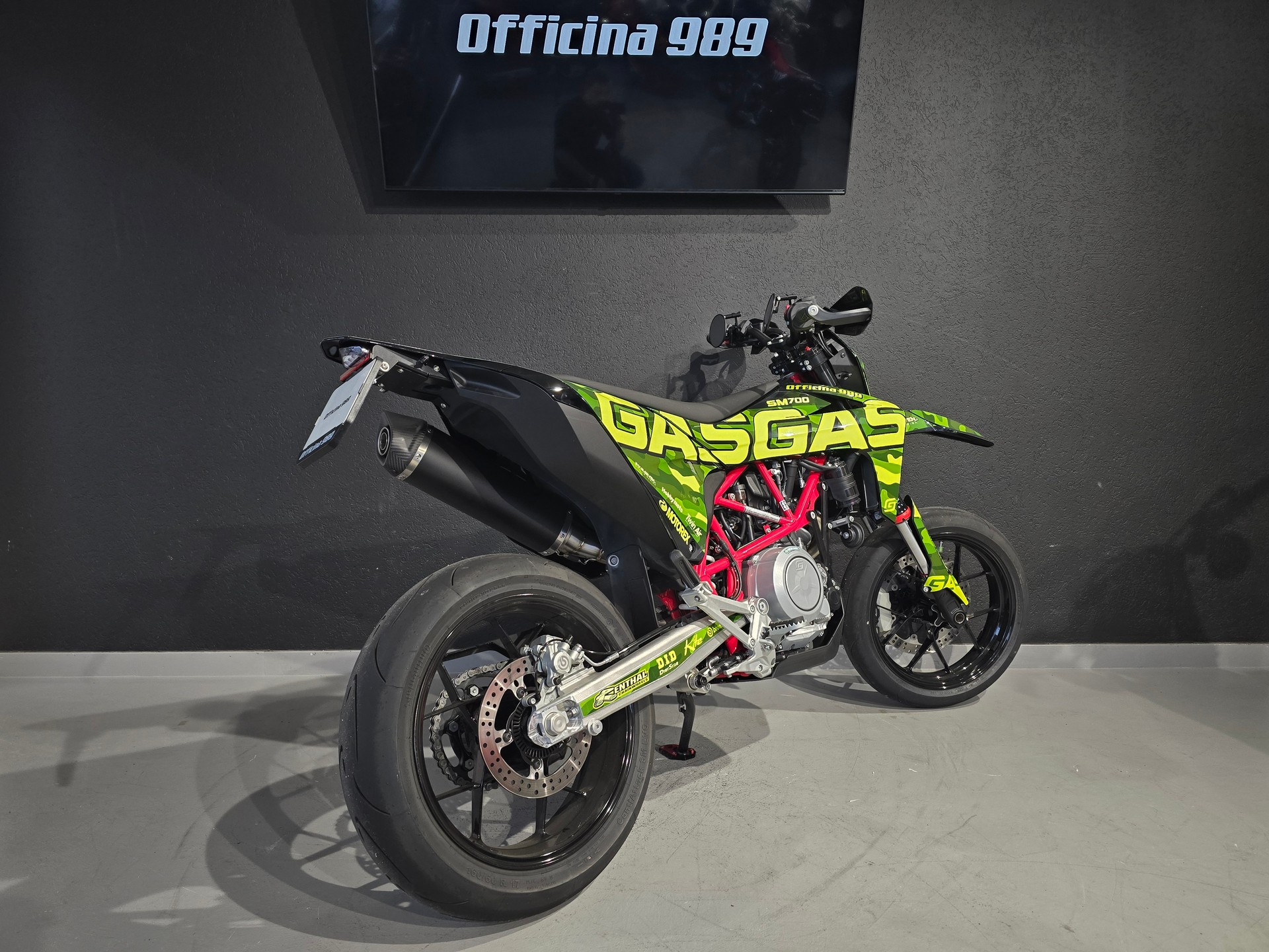 GASGAS SM 700 Supermoto-image-5