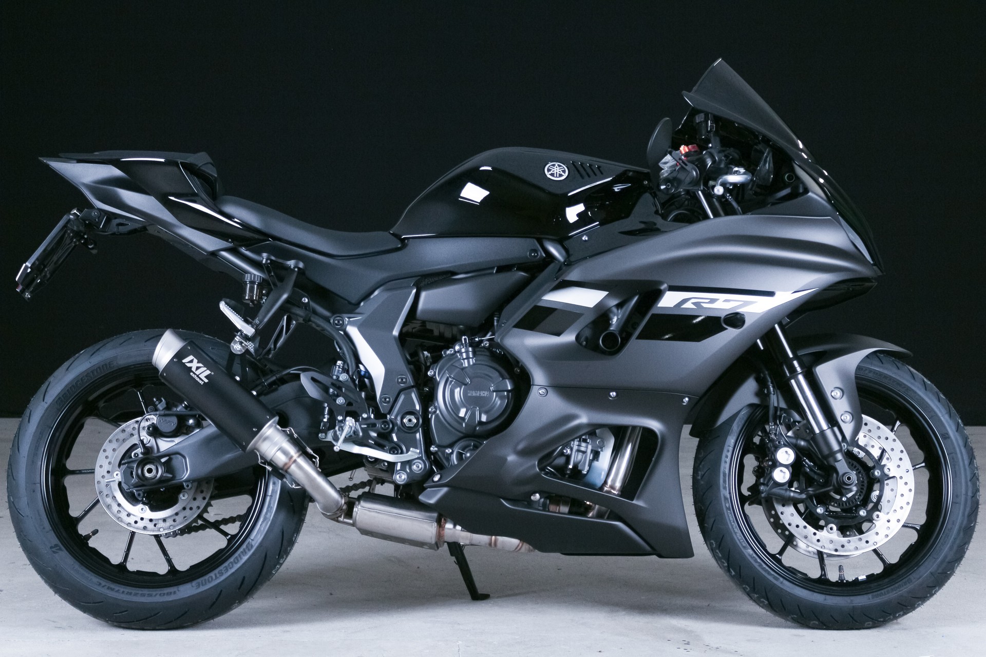 YAMAHA YZF-R7 (35kW)-image-1