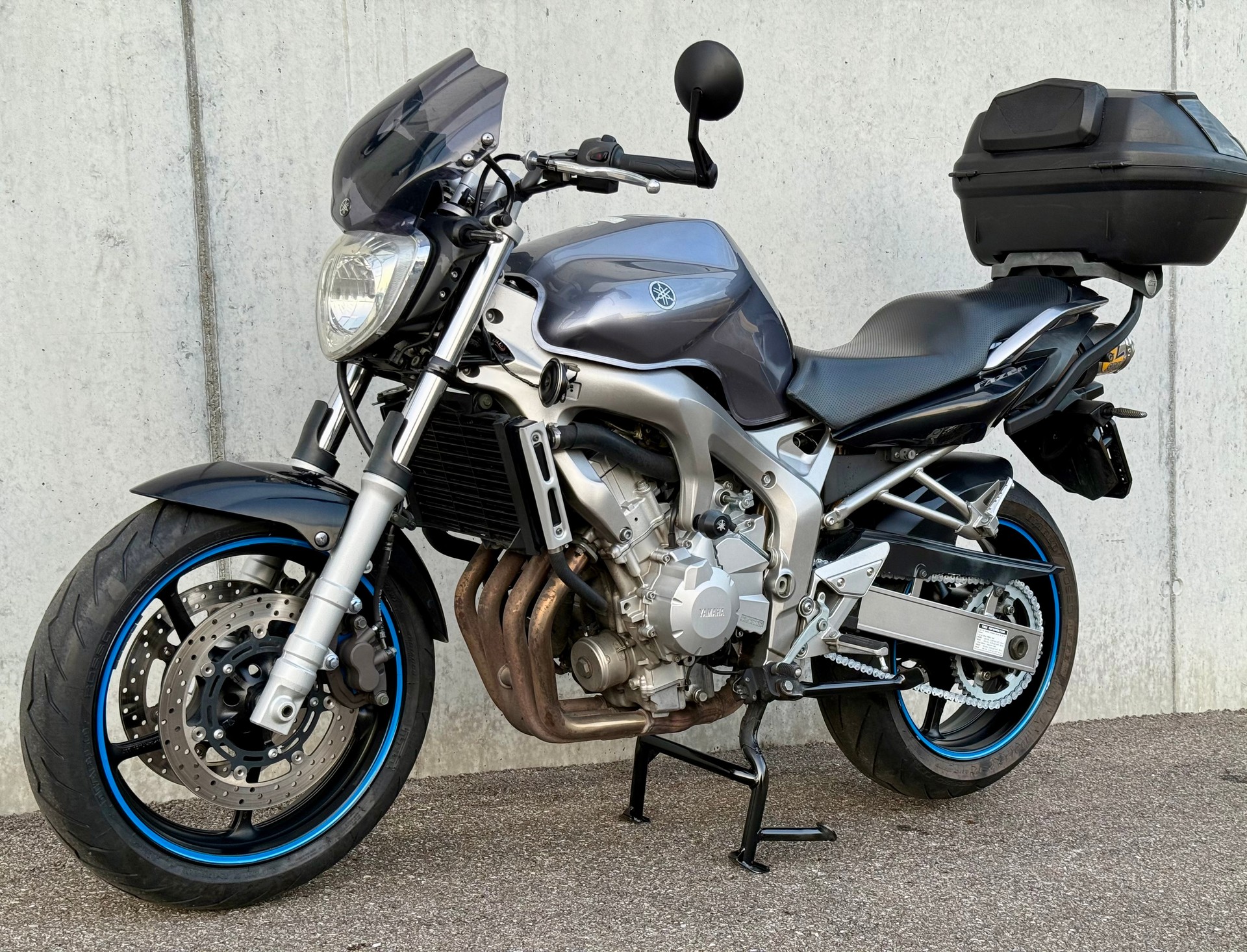 YAMAHA FZ6 S Fazer 600 LeoVince-image-9
