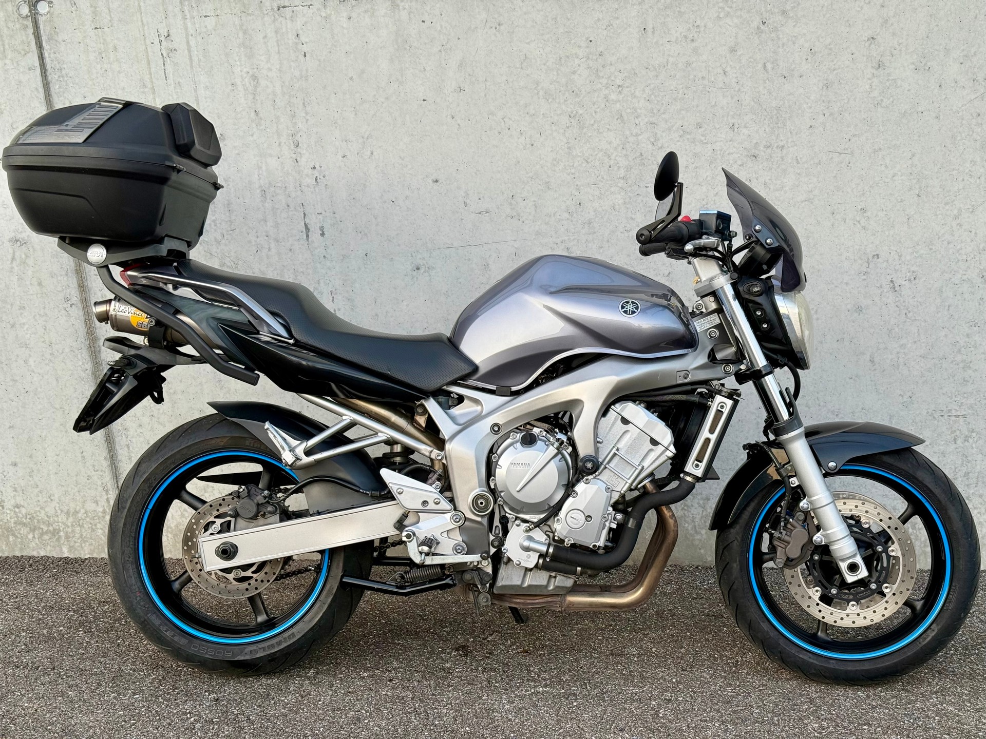 YAMAHA FZ6 S Fazer 600 LeoVince-image-3