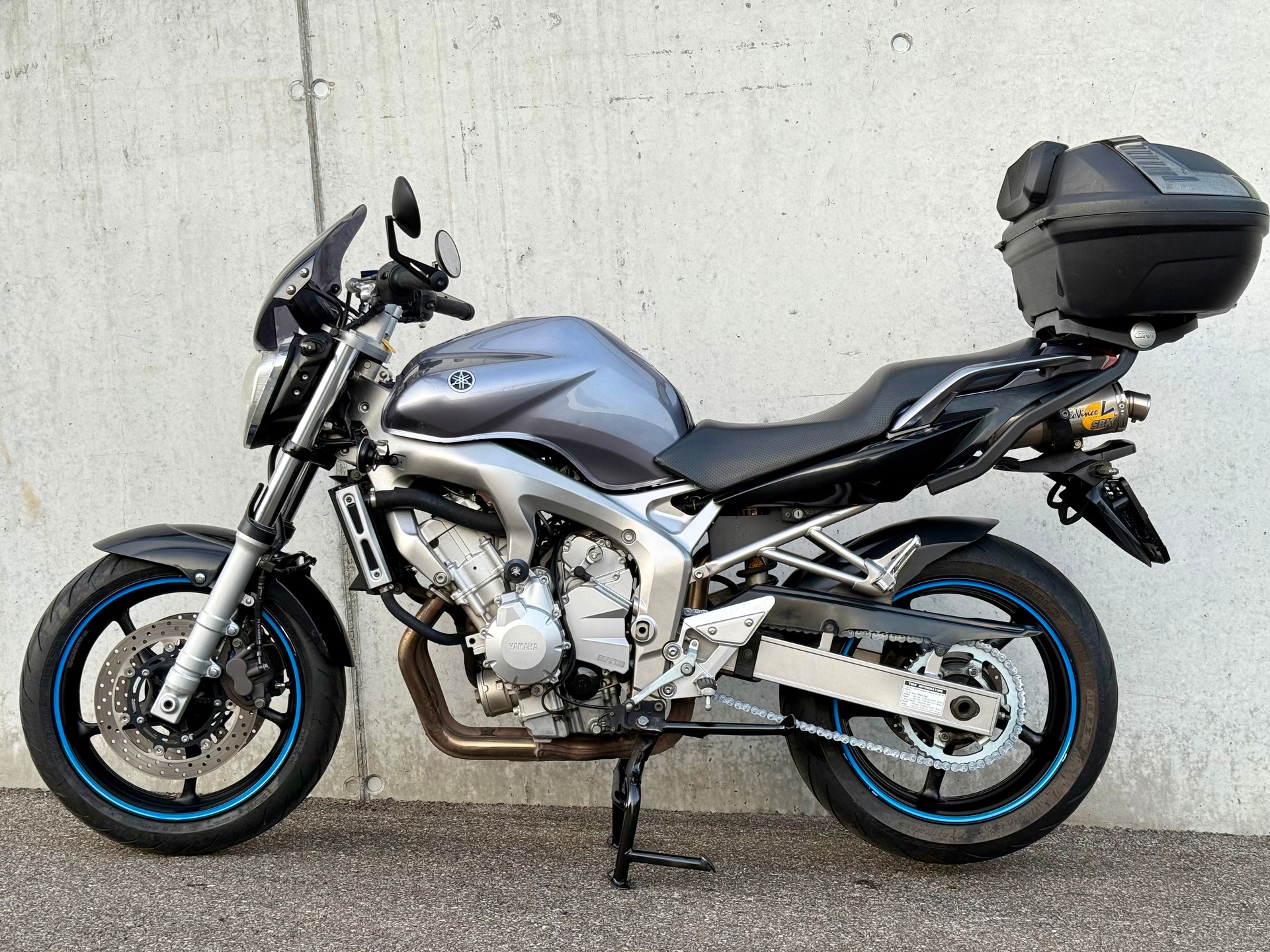 YAMAHA FZ6 S Fazer 600 LeoVince-image-10