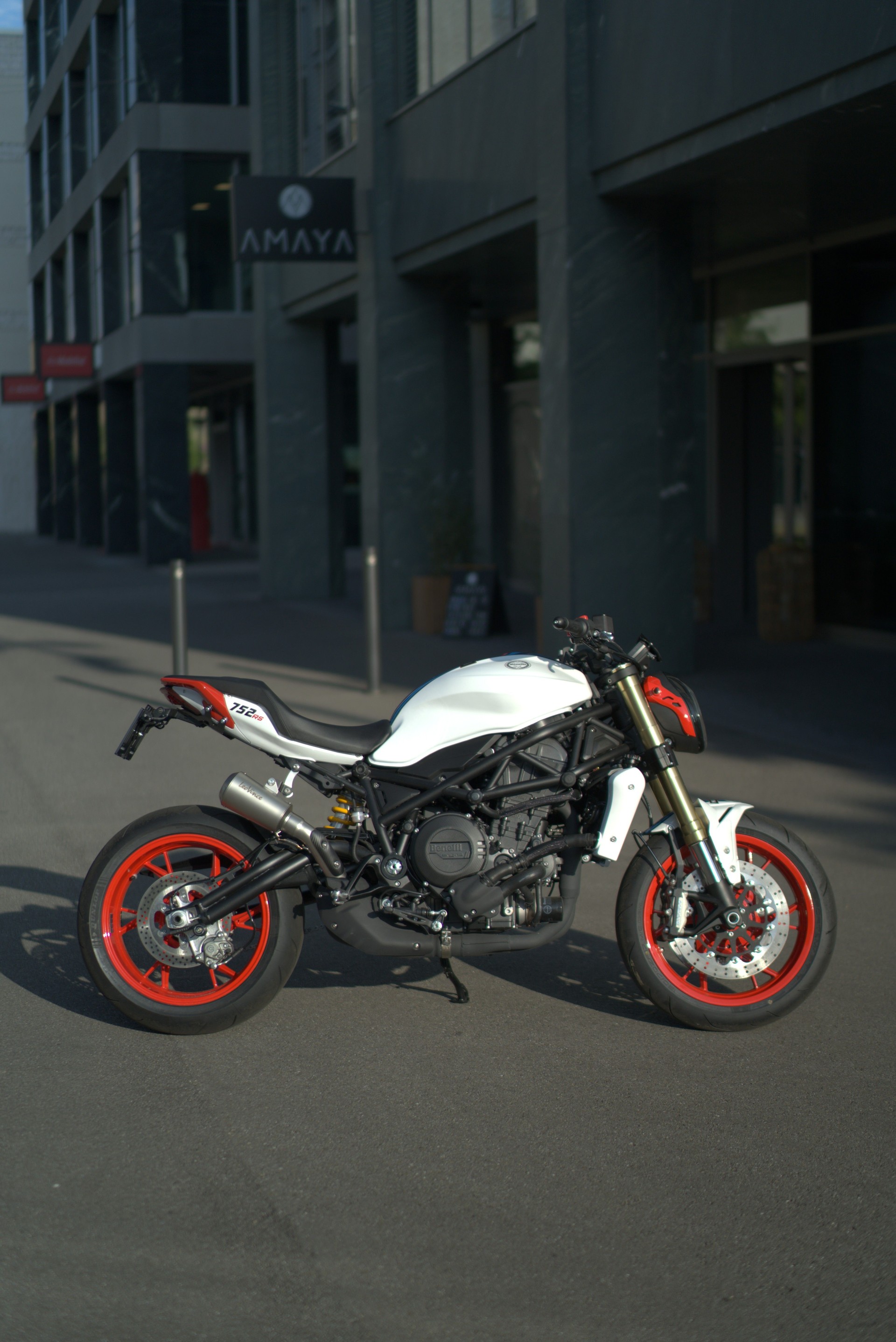 BENELLI 752 S