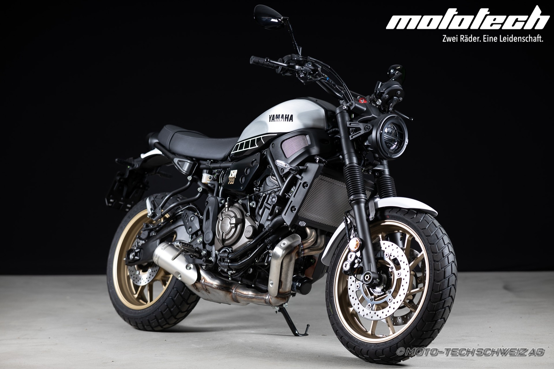 YAMAHA XSR 700 Legacy