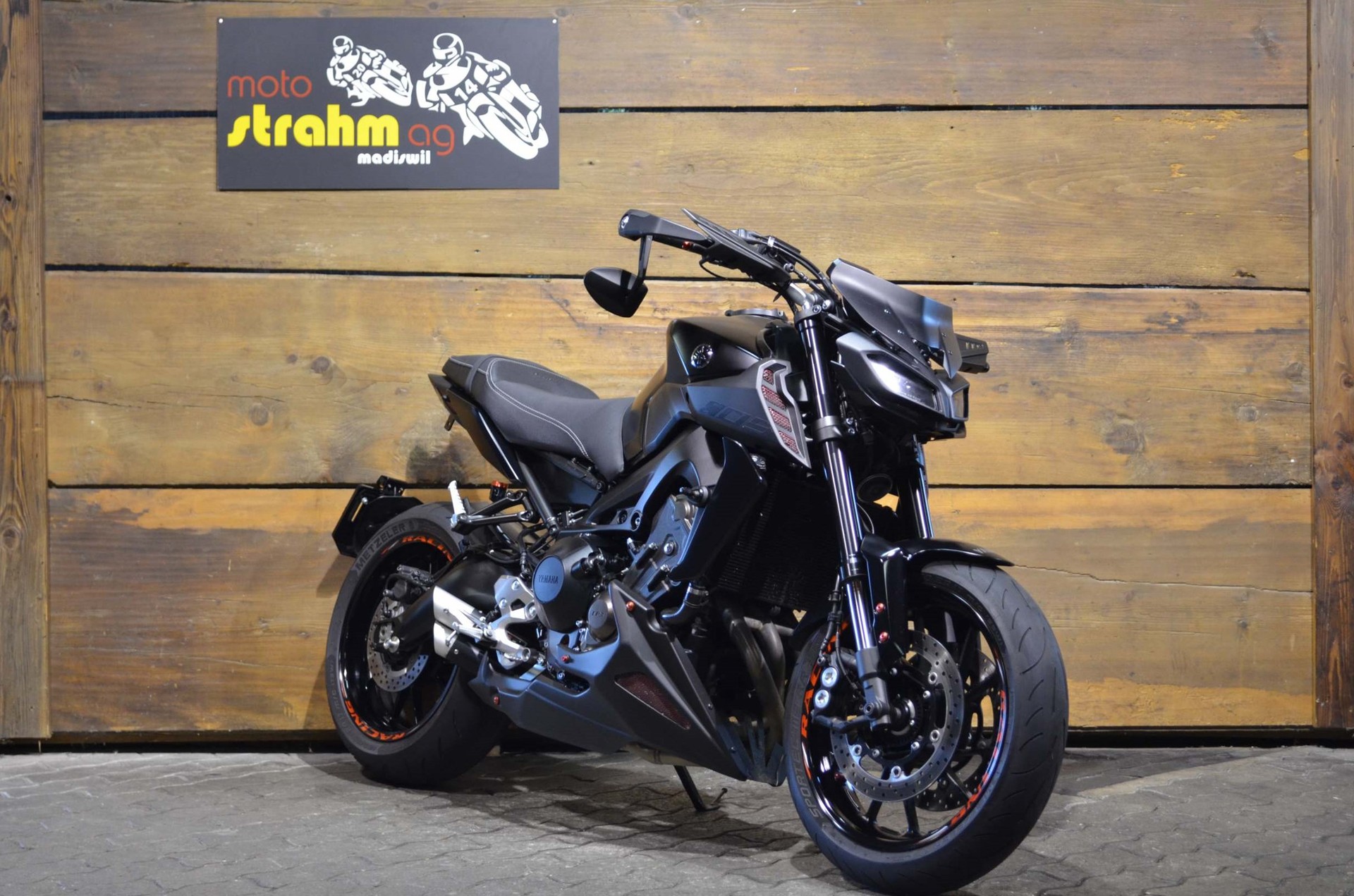 YAMAHA MT-09 ABS 17-image-0