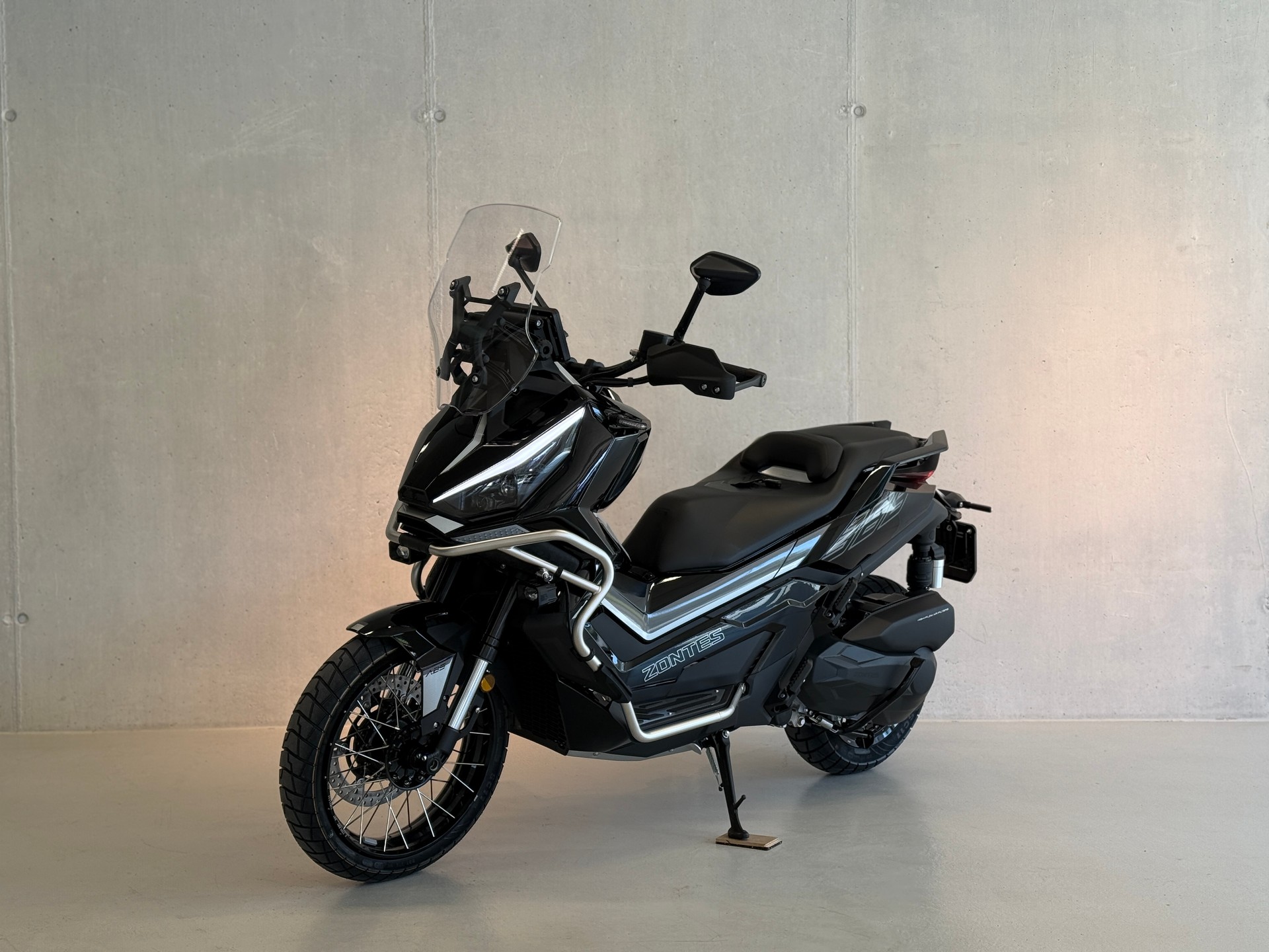 ZONTES 368 G ADV-showroom-element-2