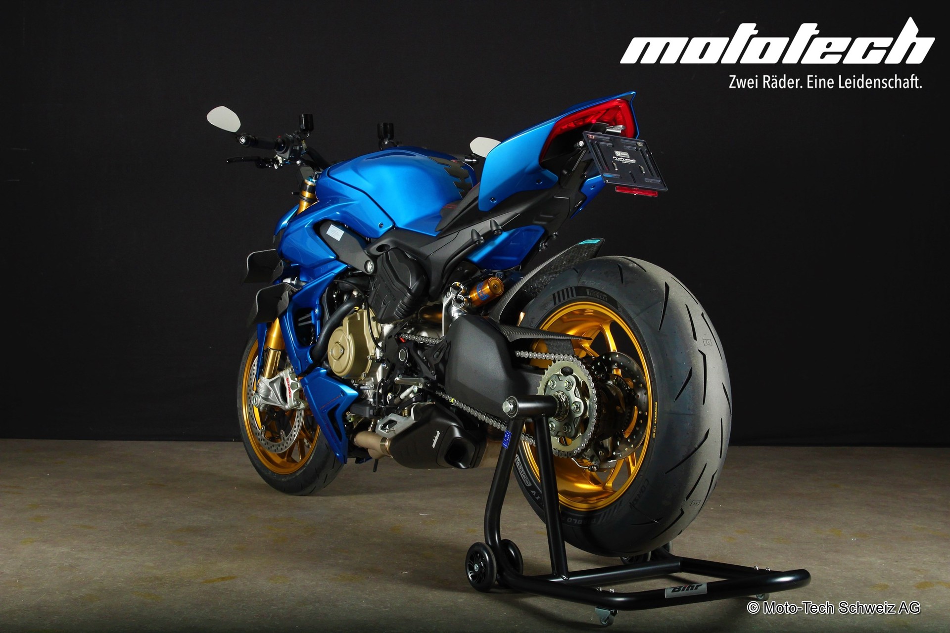 DUCATI Streetfighter V4 S-image-3